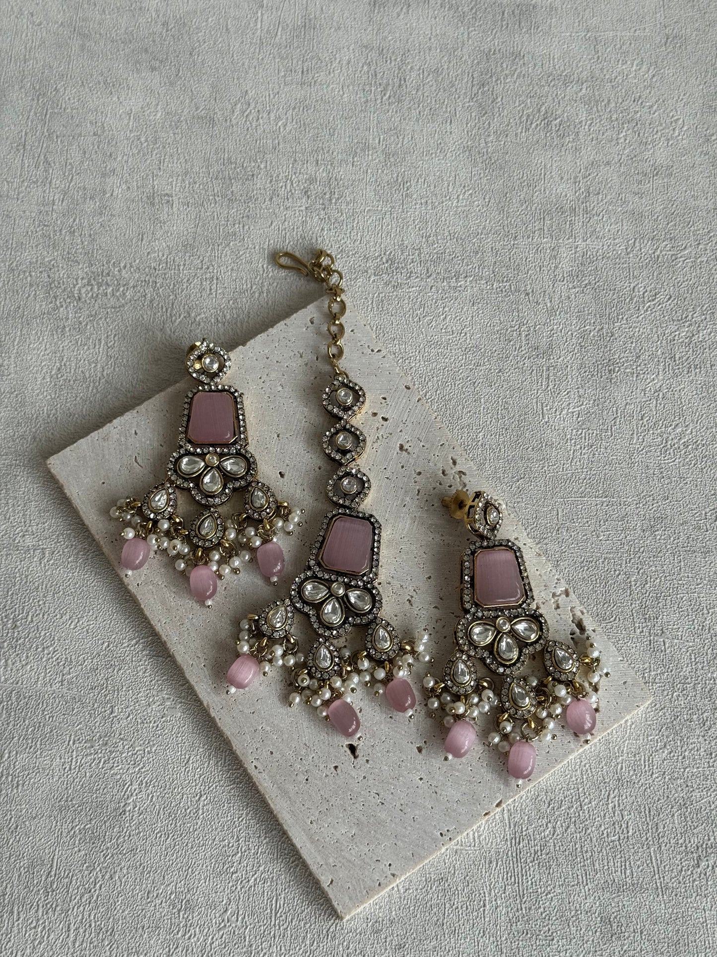 Ayura Designs Gulrukh Bridal Set with Necklace, Jhumkis & Tikka – Jadau Kundan Craftsmanship with Mirror-Cut Polki, Blush Rose Stones & Antique Gold Finish