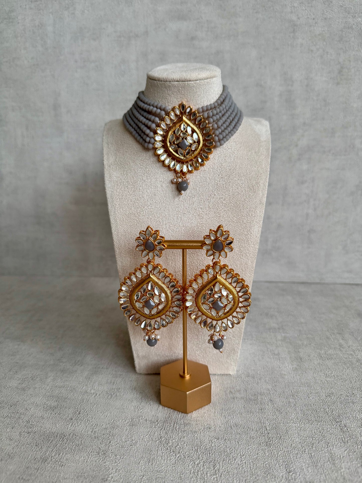 Ayura Designs Baani Kundan Choker with Earrings – Slate Grey Stones & Pearl Detailing