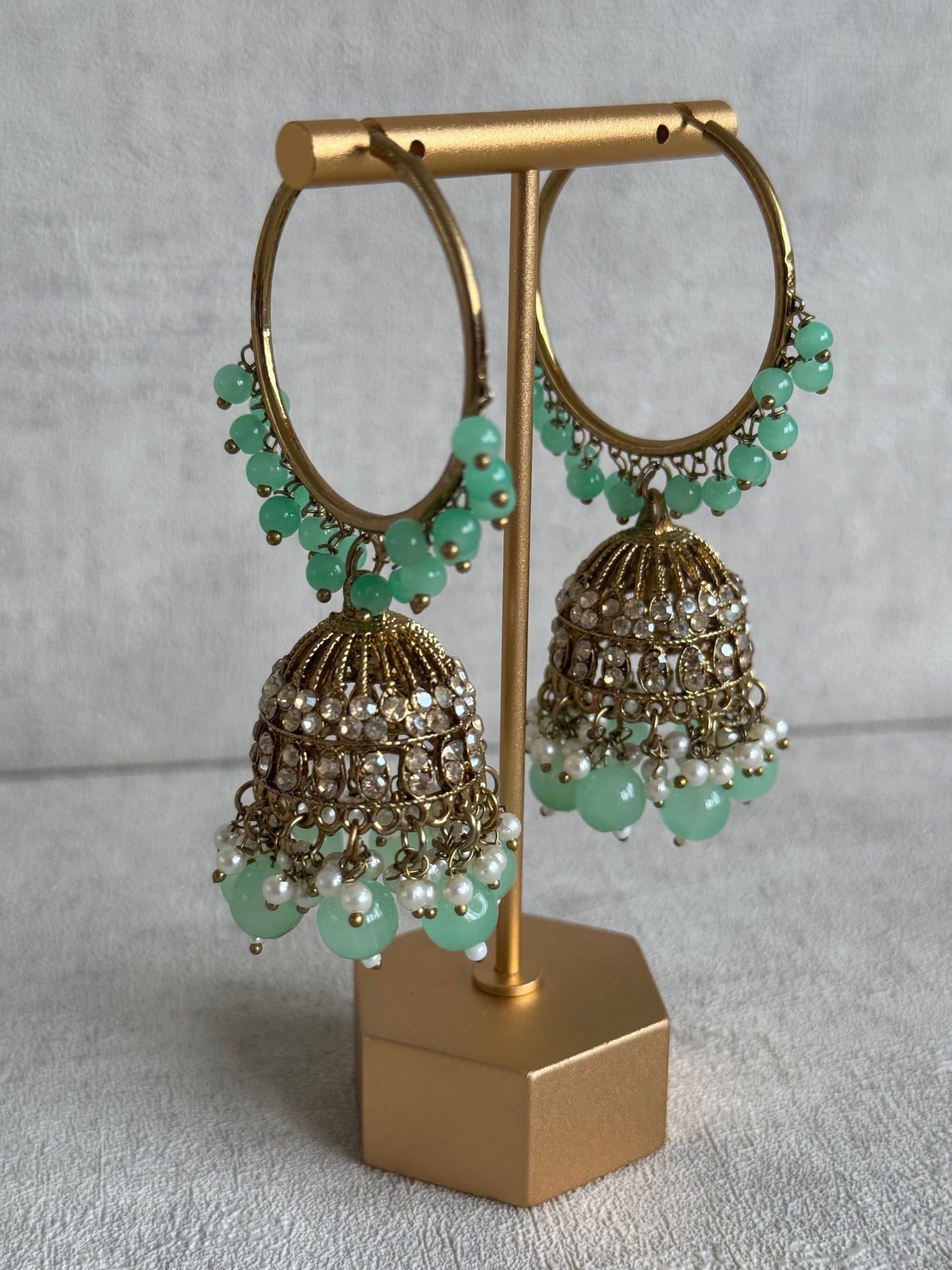Ayura Designs Dastoor Tikka Set with Balis – Mint Green Beads, Champagne Stones & Pearls