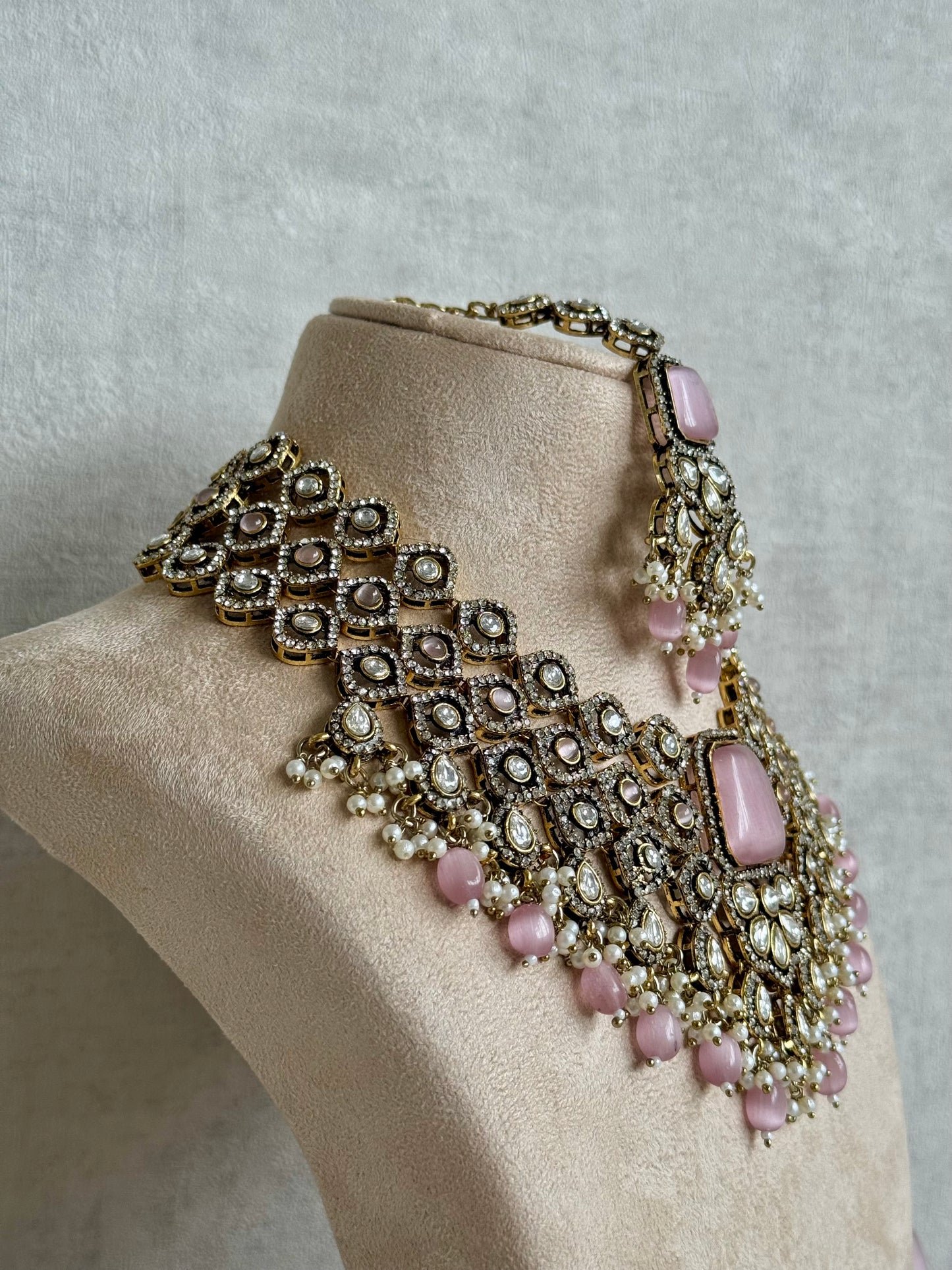 Ayura Designs Gulrukh Bridal Set with Necklace, Jhumkis & Tikka – Jadau Kundan Craftsmanship with Mirror-Cut Polki, Blush Rose Stones & Antique Gold Finish