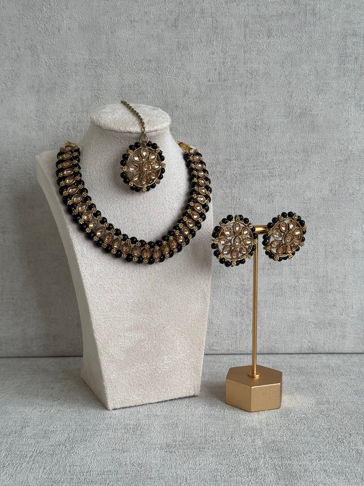 Ayura Designs Hala Set with Tikka & Studs – Midnight Black Beads & Champagne Kundan