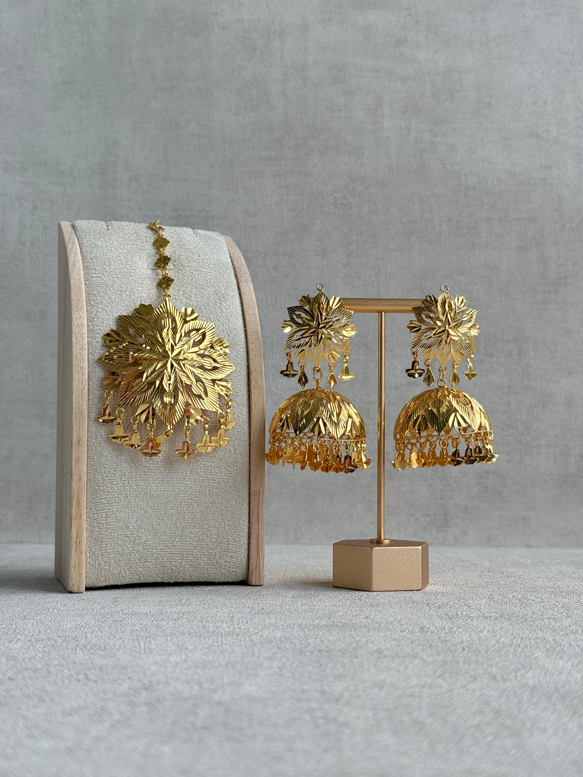 Ayura Designs Mutiyar Tikka Set with Jhumkis – Gold Floral Design with Pippal Patti Drops