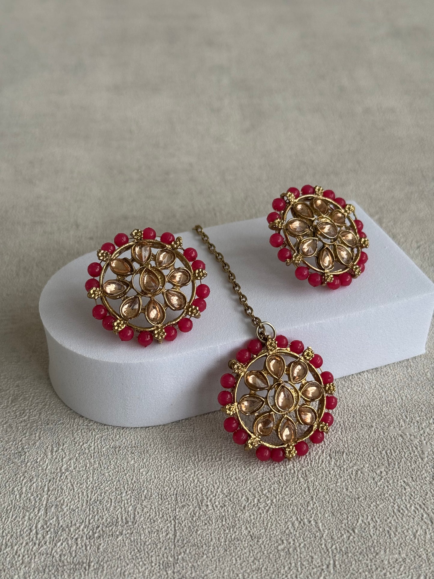 Ayura Designs Hala Set with Tikka & Studs – Magenta Beads & Champagne Kundan