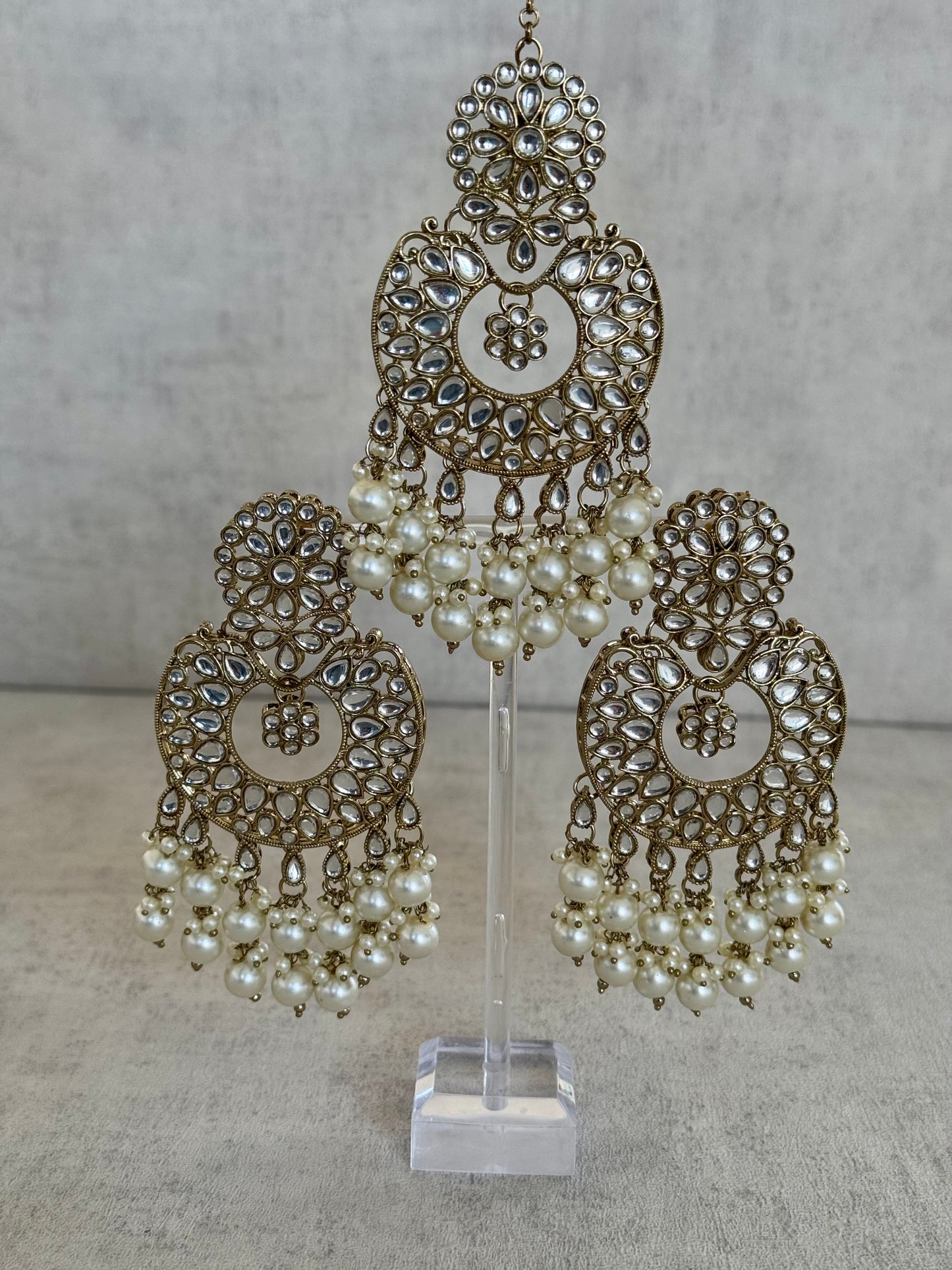 Ayura Designs Roshni Tikka Set - Antique Gold Kundan with Pearl Detailing