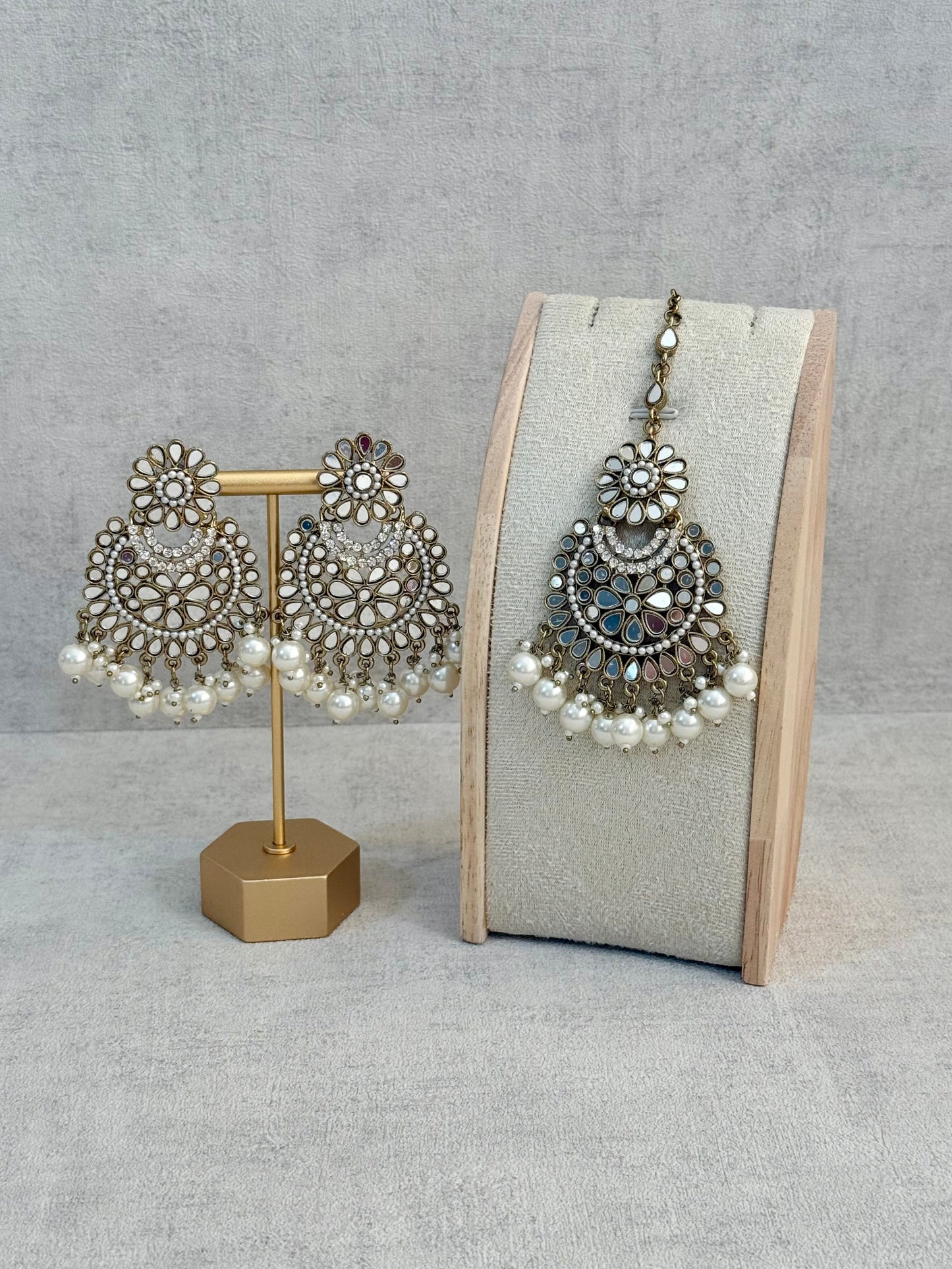 Ayura Designs Sheesha Tikka Set with Earrings – Antique Gold Mirror Detailing with Pearl Drops