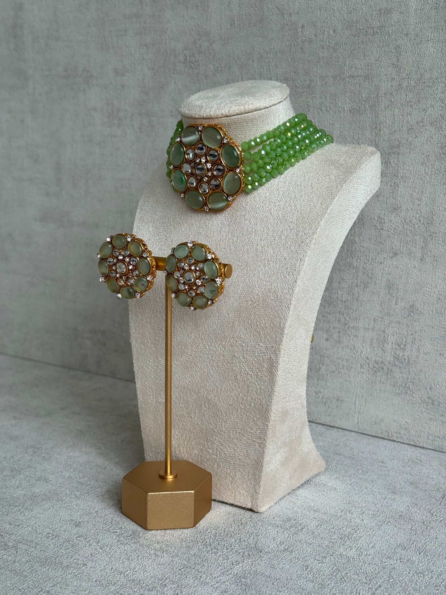 Ayura Designs Yasmin Kundan Choker Set with Studs – Leaf Green Beads & Mirror-Cut Stones