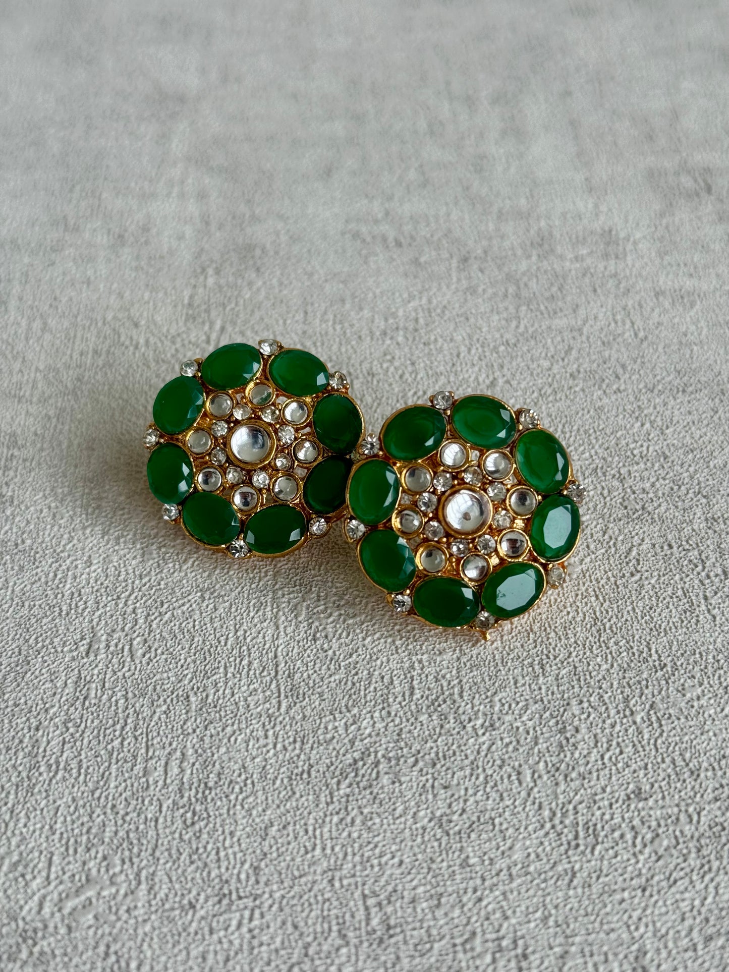 Ayura Designs Yasmin Kundan Choker Set with Studs – Emerald Green Beads & Mirror-Cut Stones