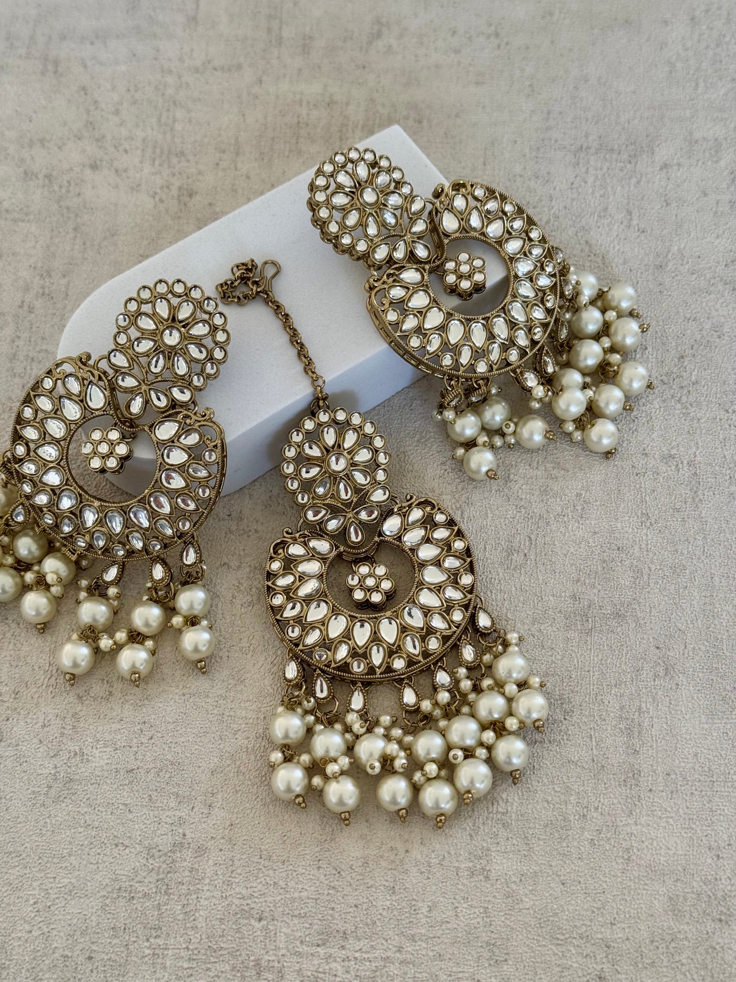 Ayura Designs Roshni Tikka Set - Antique Gold Kundan with Pearl Detailing