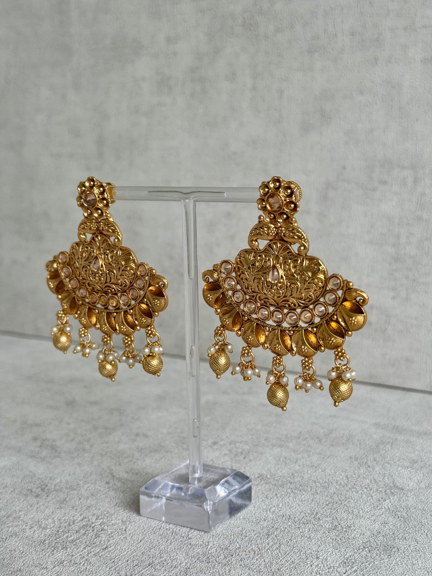 Ayura Designs Neera Earrings in Antique Gold with Mirror-Cut Polki & Pearls