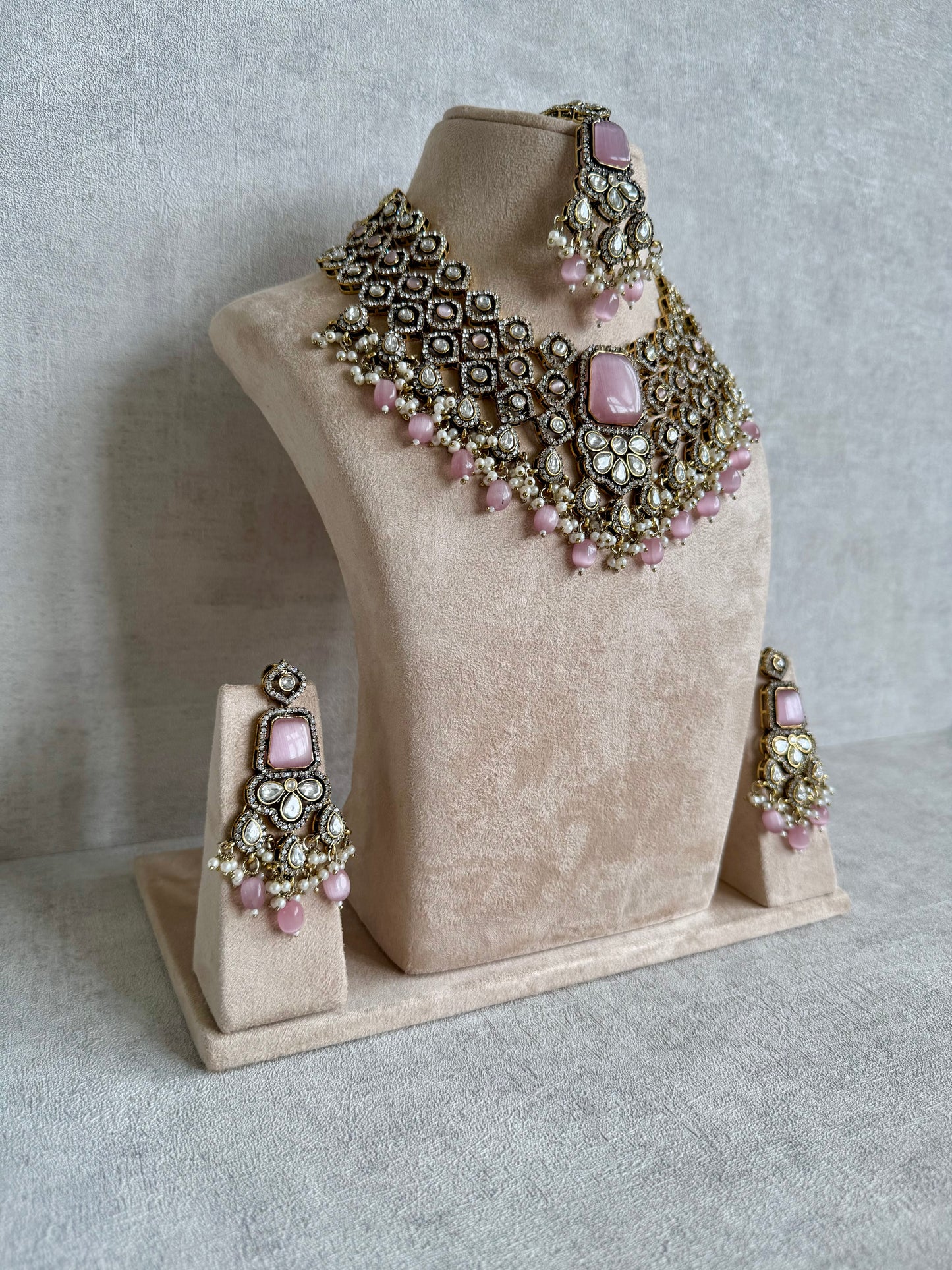 Ayura Designs Gulrukh Bridal Set with Necklace, Jhumkis & Tikka – Jadau Kundan Craftsmanship with Mirror-Cut Polki, Blush Rose Stones & Antique Gold Finish