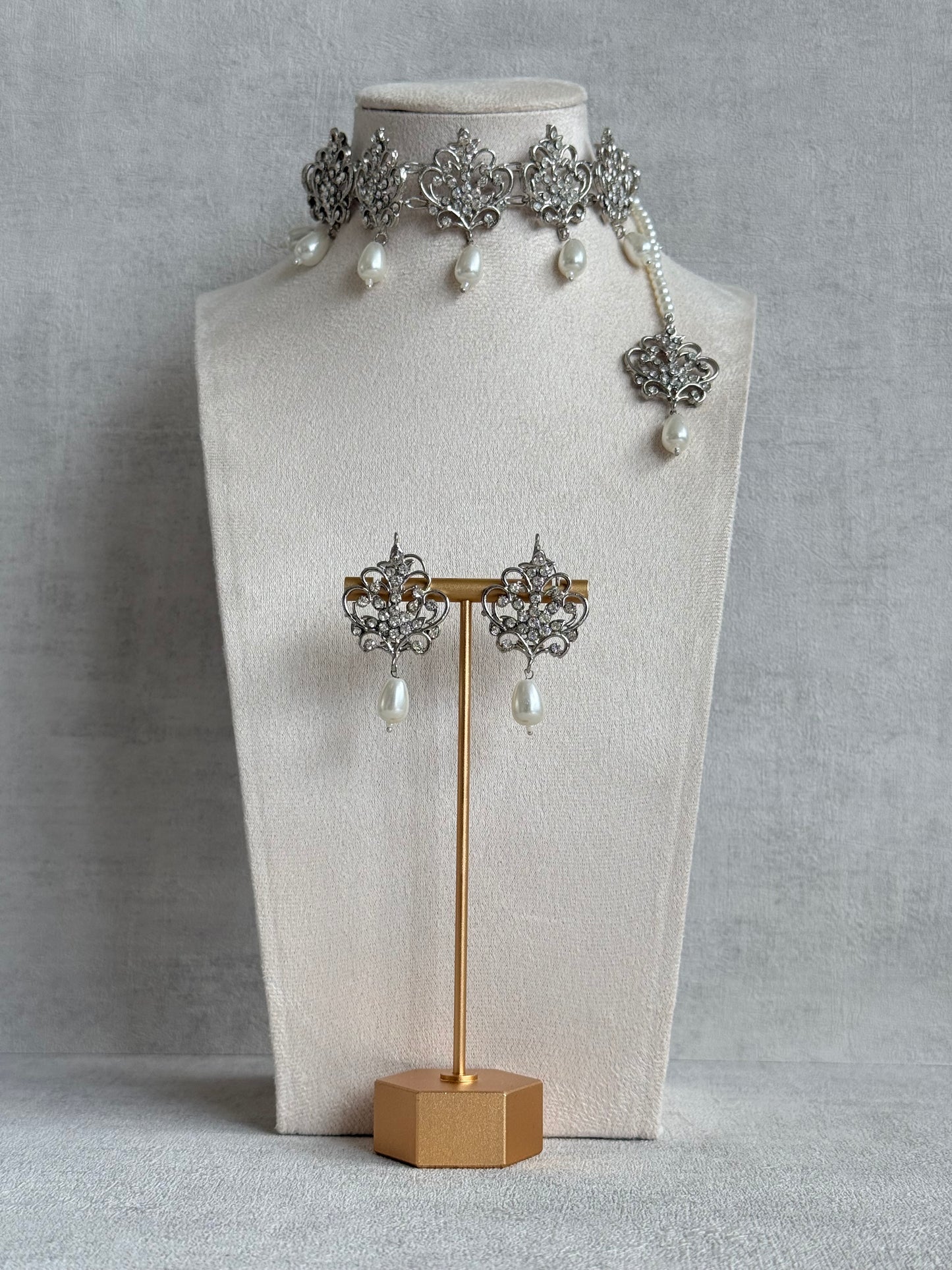 Ayura Designs Alina Choker Set with Earrings & Tikka – Silver Crystal Floral Choker with Pearl Drops