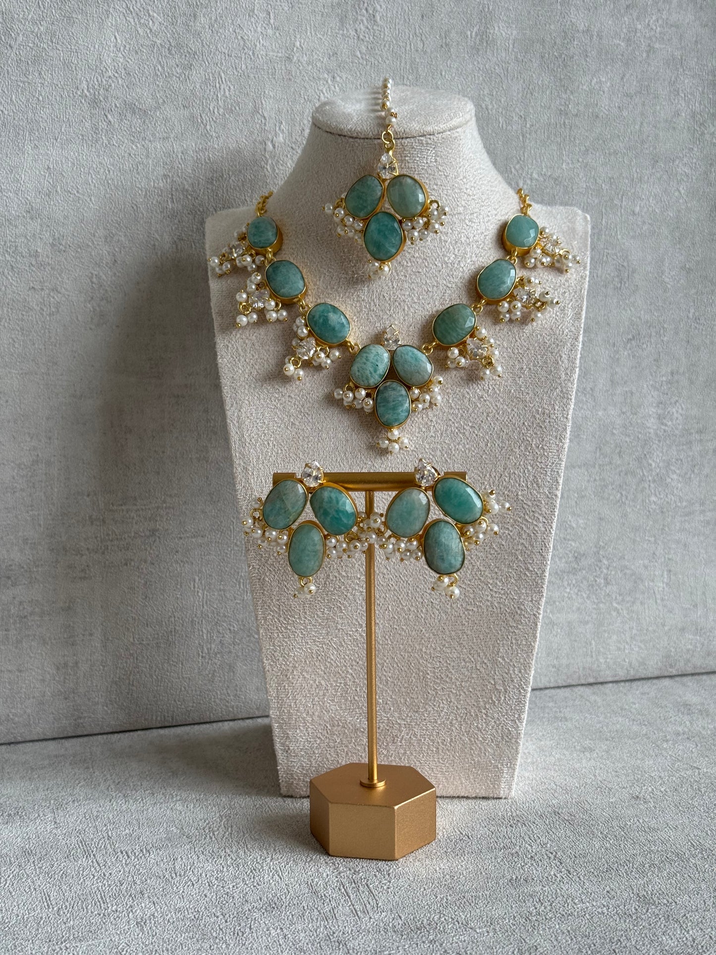 Ayura Designs Anahita Set with Tikka & Earrings – Amazonite, Crystals & Pearls