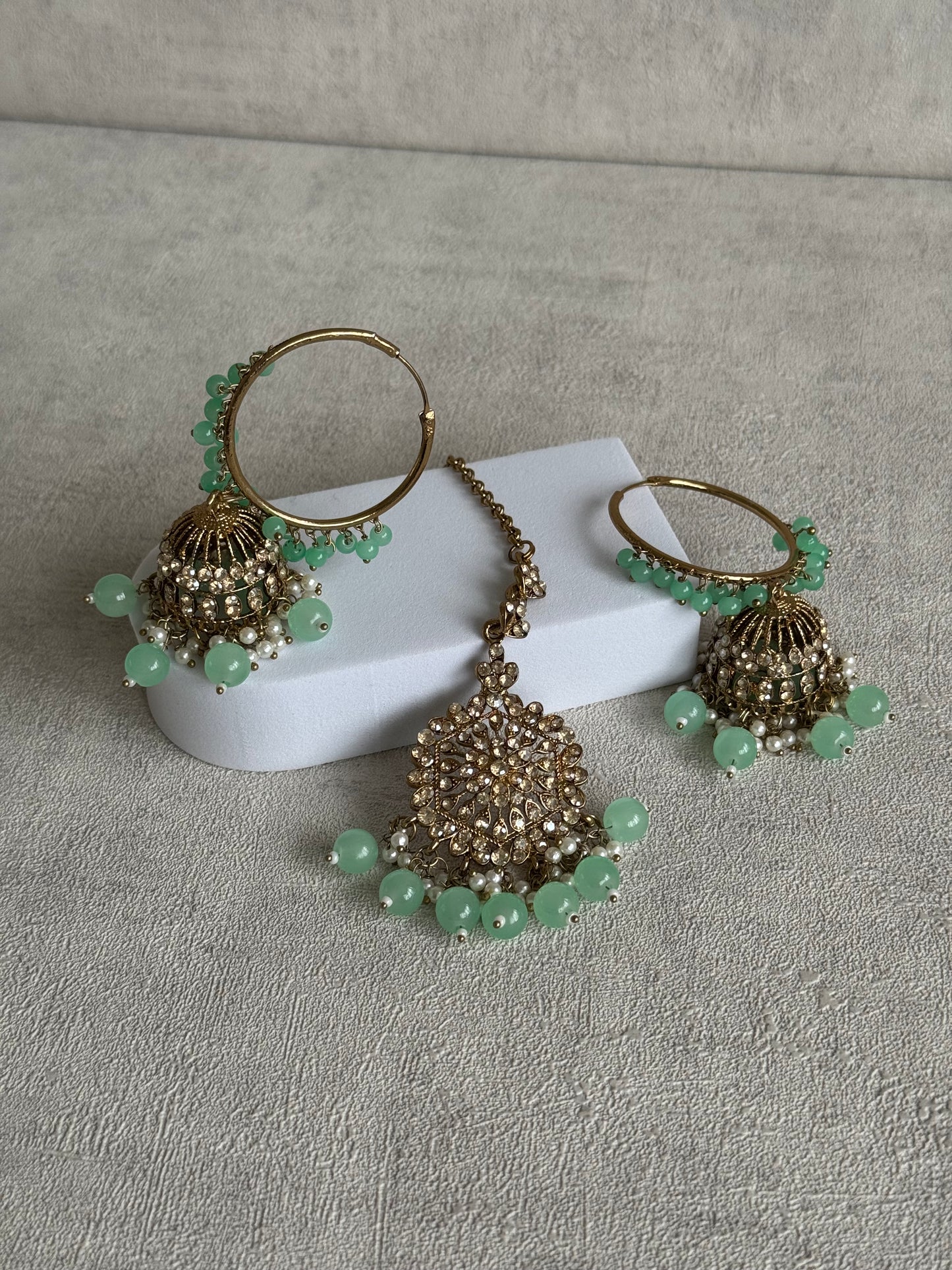 Ayura Designs Dastoor Tikka Set with Balis – Baby Pink Beads, Champagne Stones & Pearls