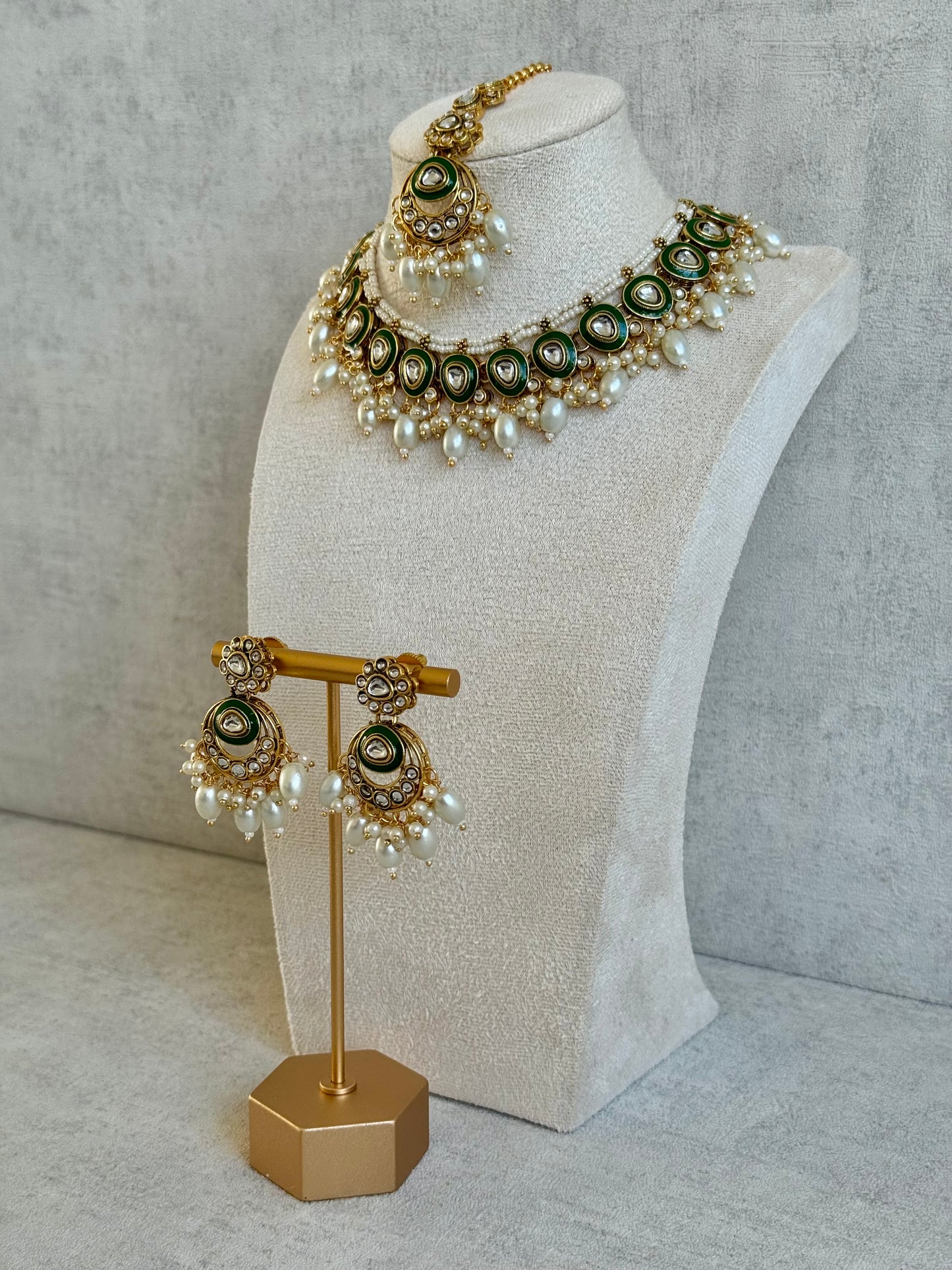 Ayura Designs Orhan Set with Earrings & Tikka – Mirror-Cut Kundan Stones, Green Enamel, Pearl Drops