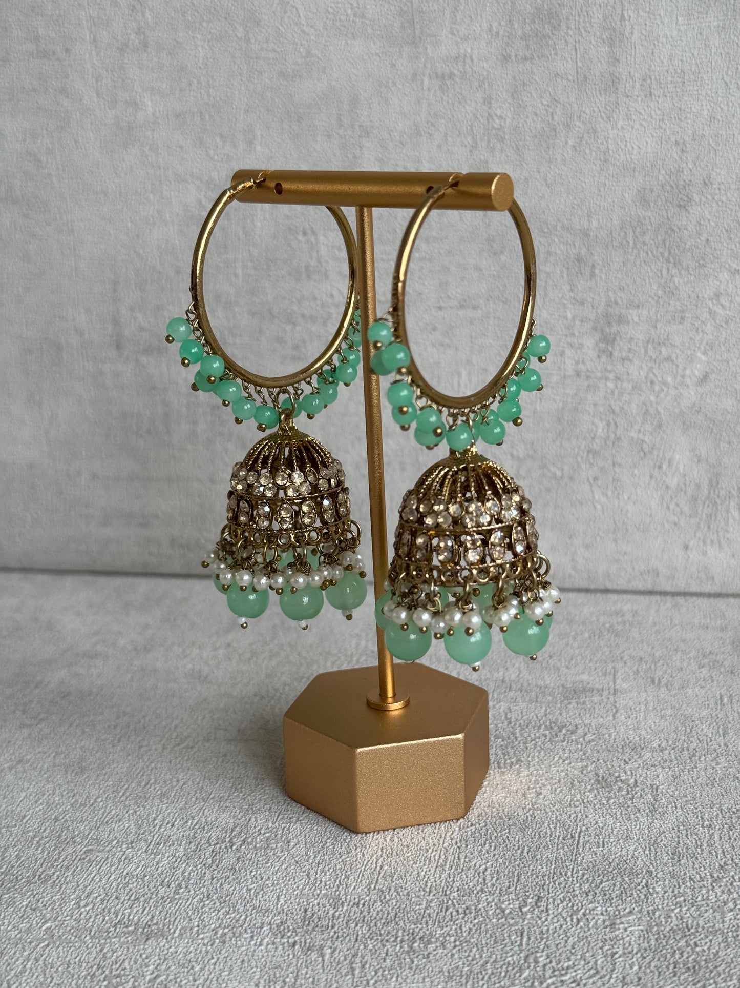 Ayura Designs Dastoor Tikka Set with Balis – Mint Green Beads, Champagne Stones & Pearls