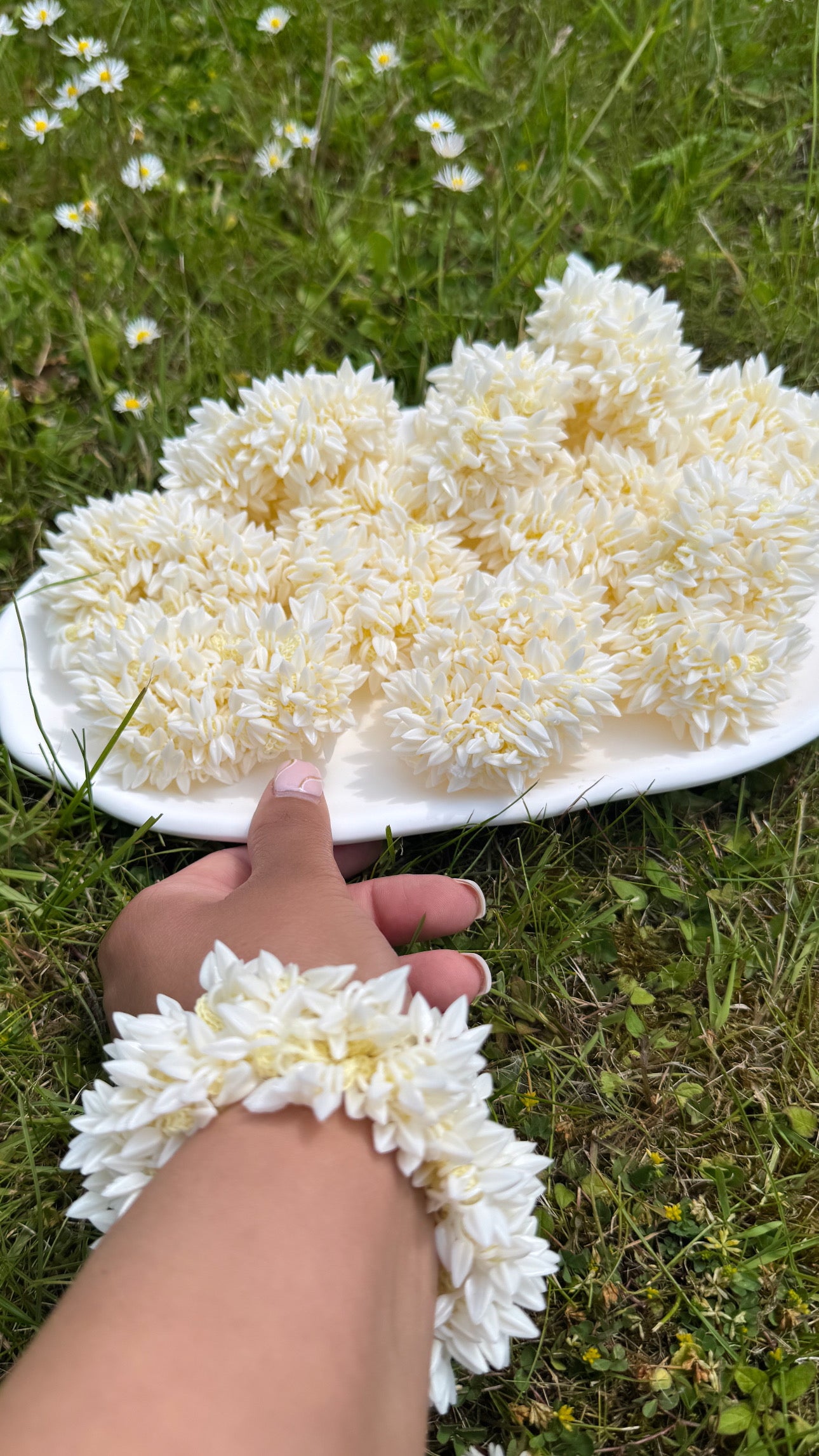Ayura Designs Jasmine Gajra – A Single Strand of Faux Jasmine for Wrist or Hair