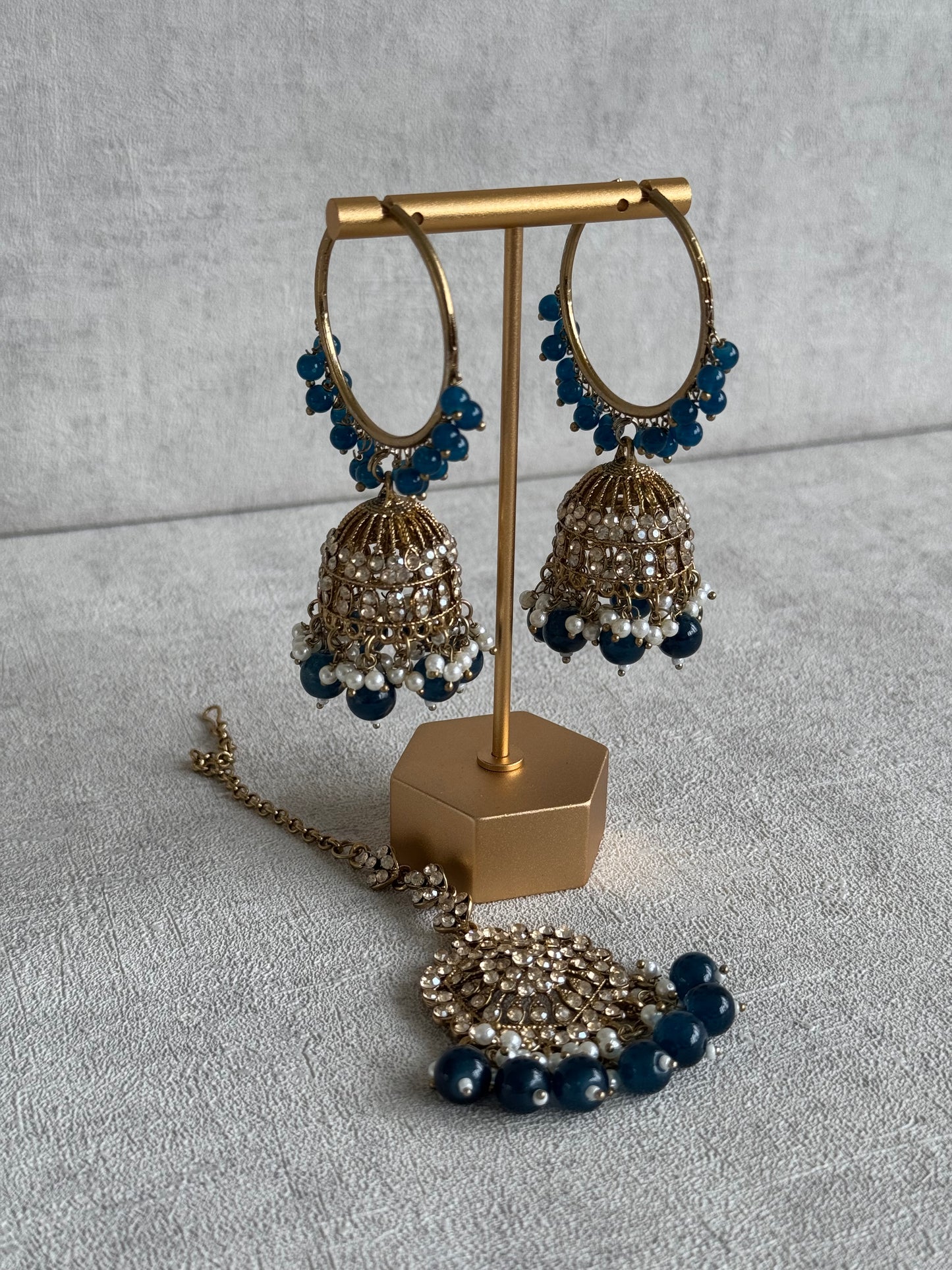 Ayura Designs Dastoor Tikka Set with Balis – Midnight Blue Beads, Champagne Stones & Pearls