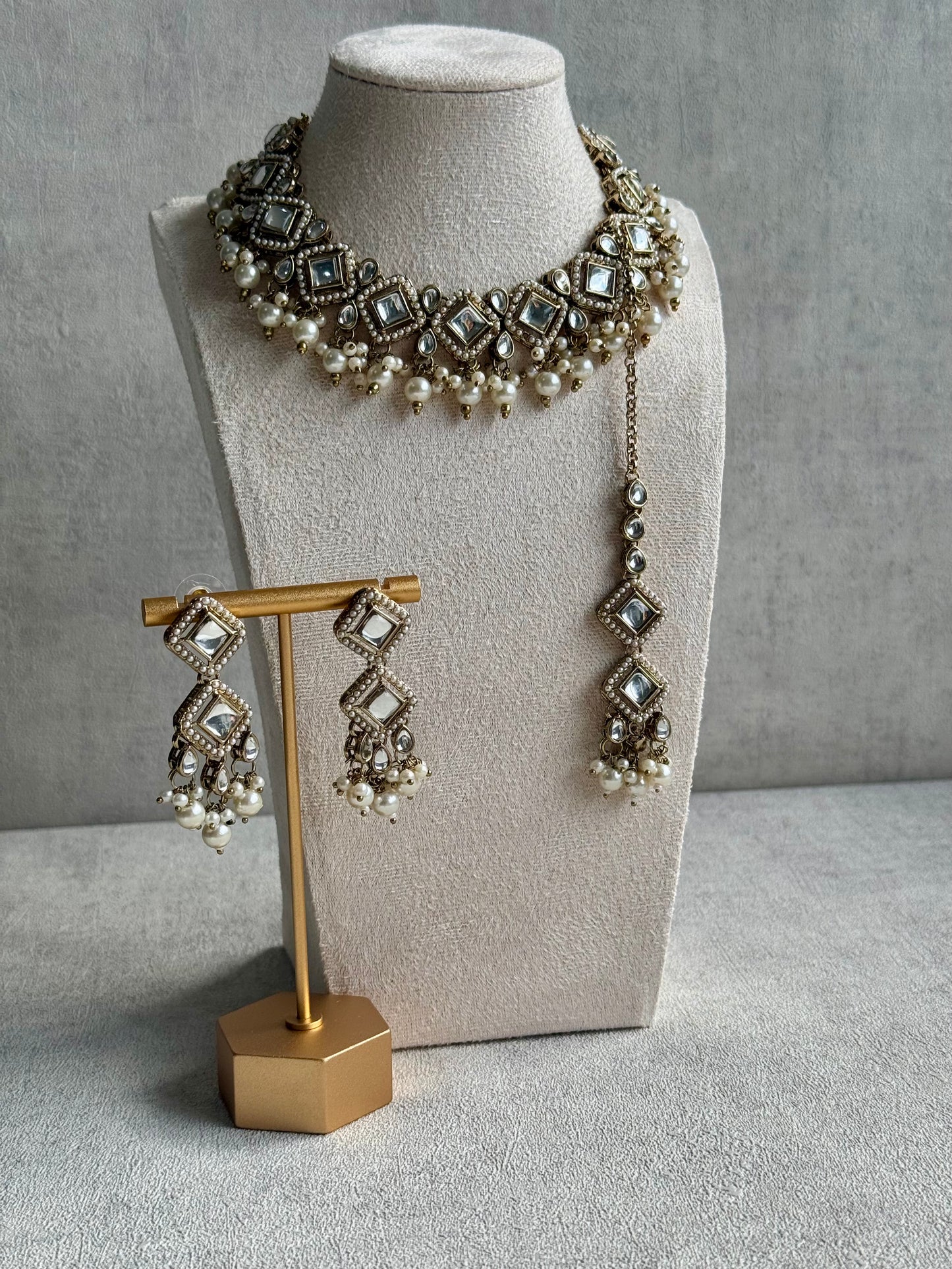 Ayura Designs Talia Set with Earrings & Tikka – Champagne Gold, Kundan & Pearls