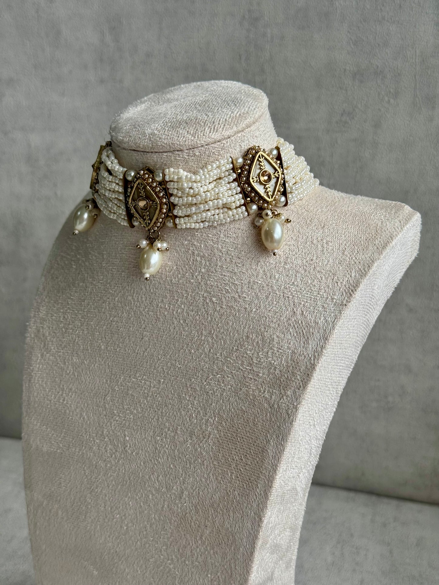 Ayura Designs Ariana Choker Set with Jhumkis – Kundan & Pearl in Antique Gold