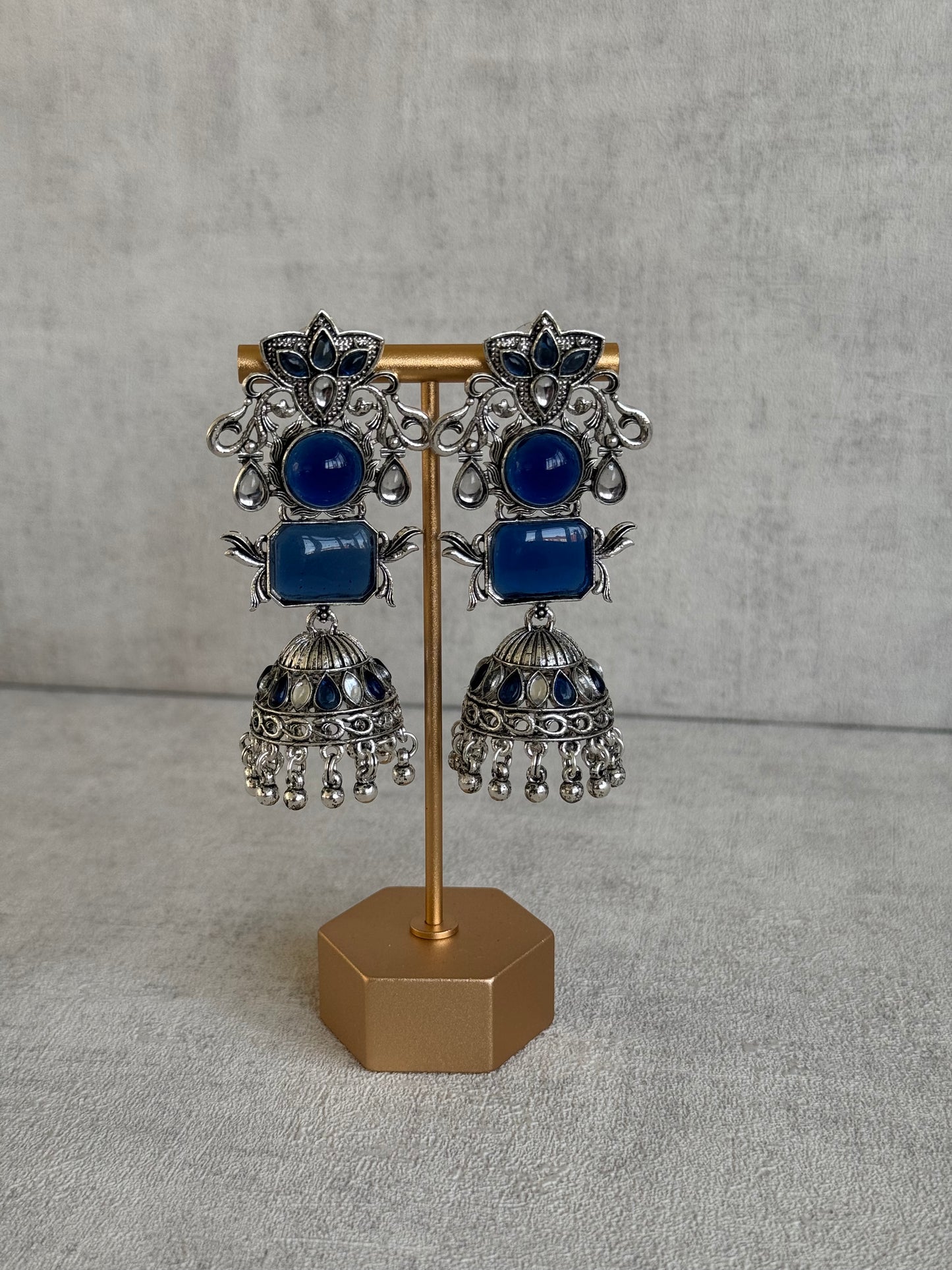 Ayura Designs Noorani Earrings – Oxidised Silver with Lajwardi Blue Stones, Kundan Detailing & Enamelled Jhumkis