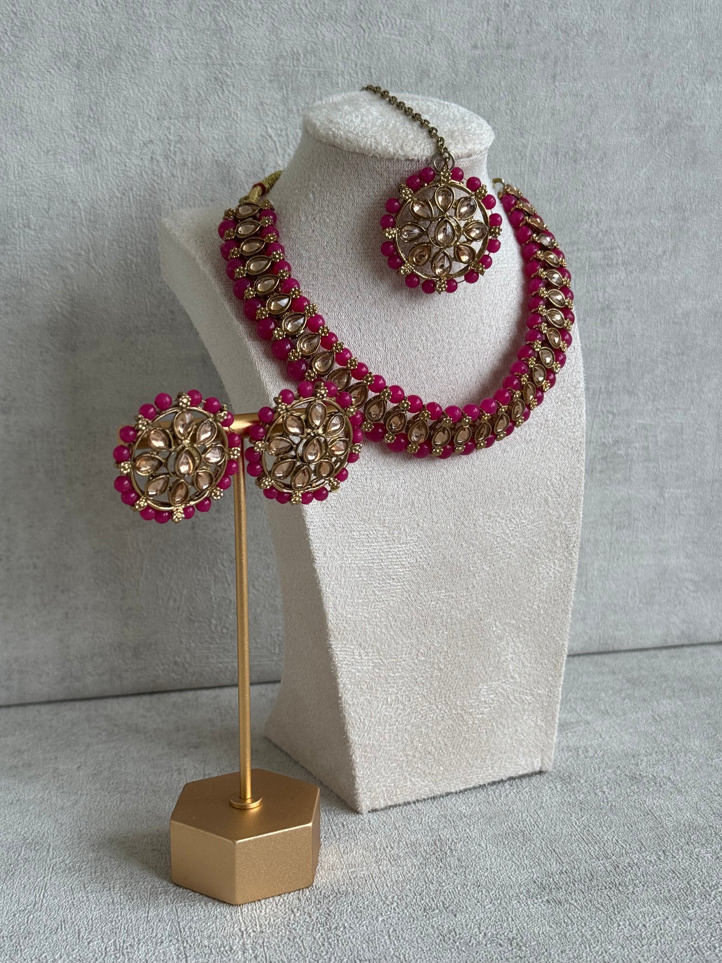 Ayura Designs Hala Set with Tikka & Studs – Magenta Beads & Champagne Kundan