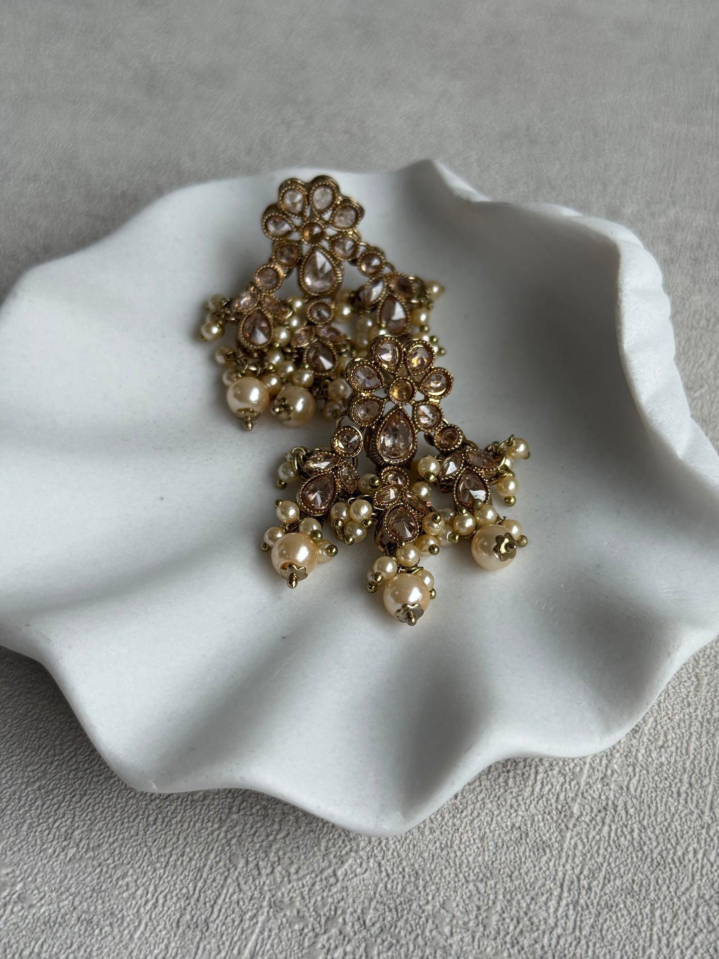 Ayura Designs Rameen Set – Necklace, Earrings & Tikka with Champagne Stones, Ivory Pearls & Antique Gold Finish