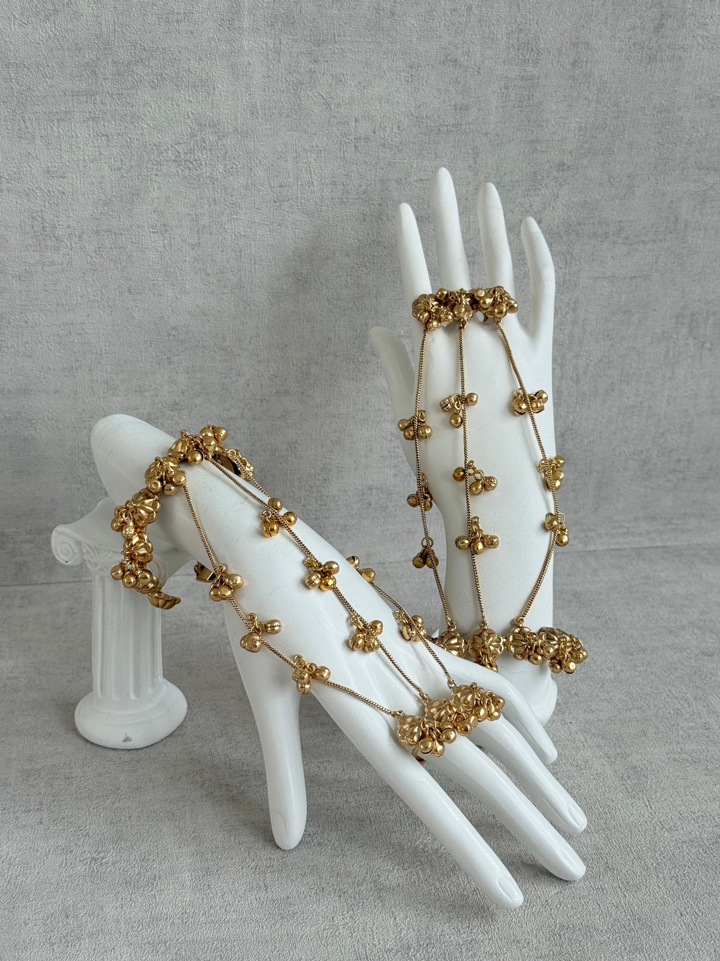 Ayura Designs Hejal Haathphool Set of 2 – Three Finger Style Hand Harness with Ghungroo Detailing & Gold Finish
