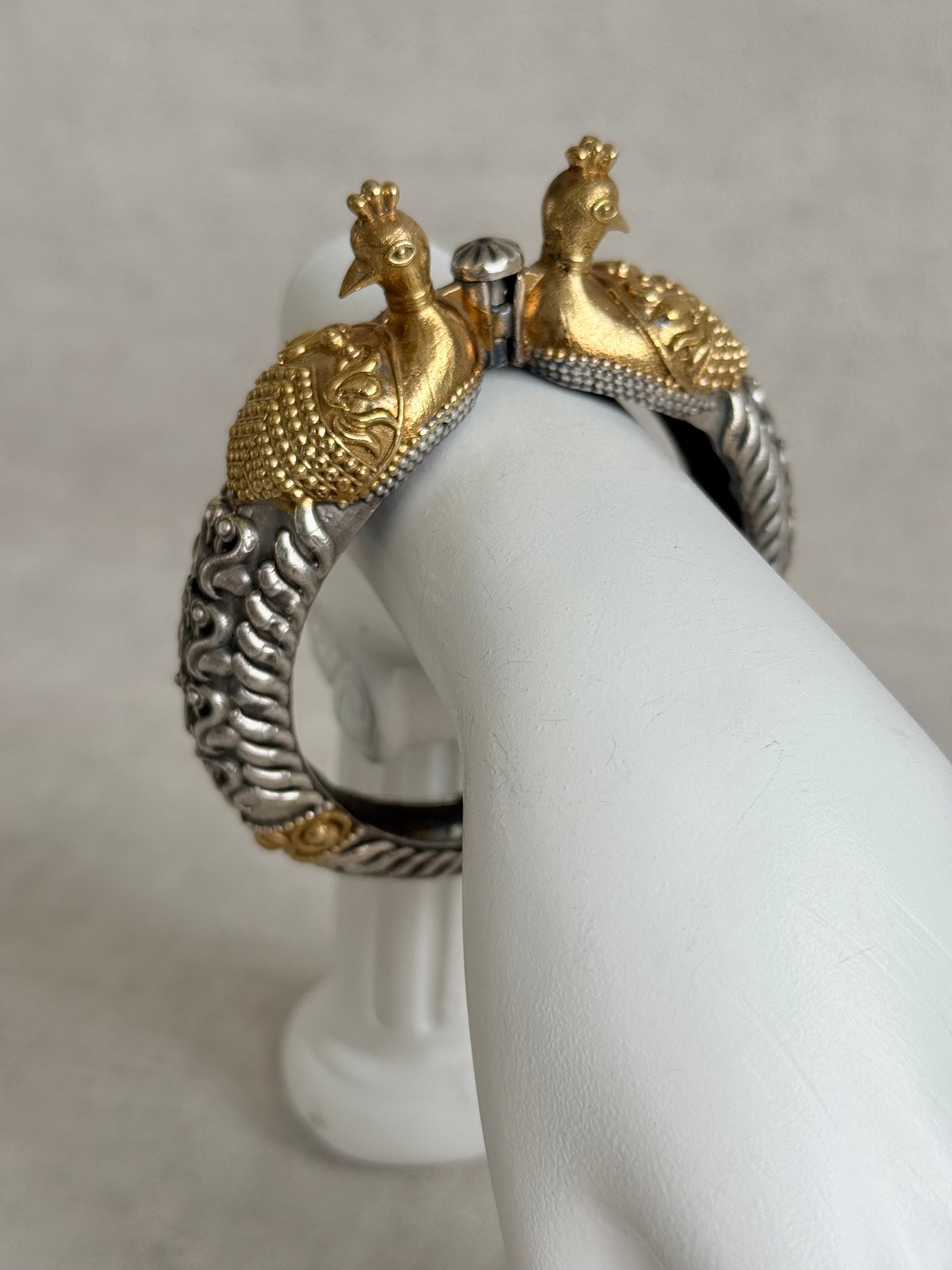 Ayura Designs Aayra Peacock Kangan Bracelet – Dual Tone Twin Peacock Design with Bird Motif Detailing