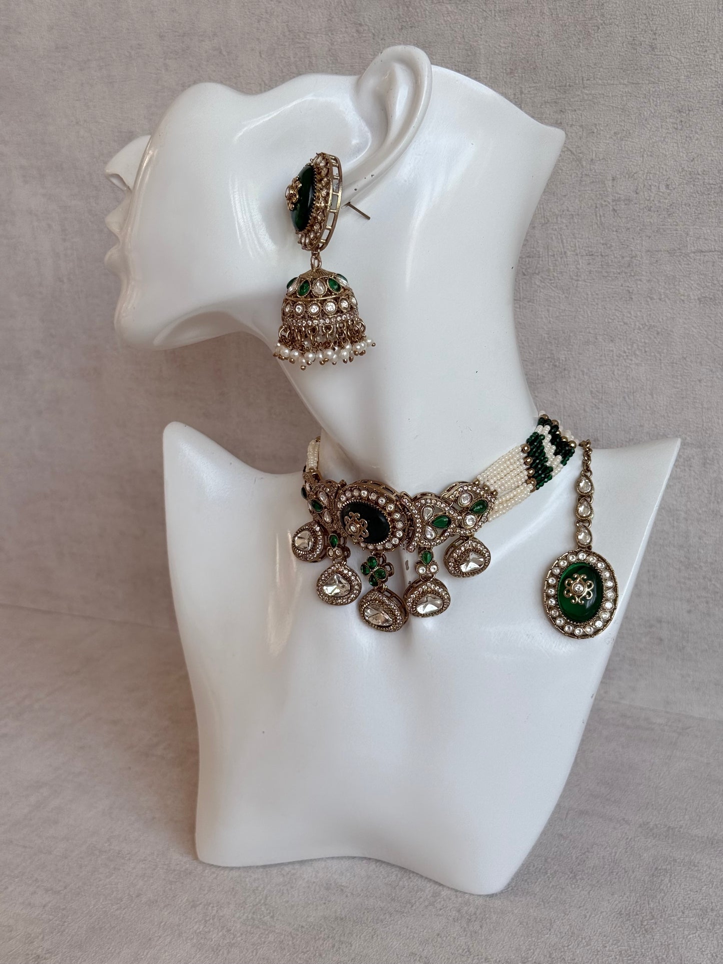 Ayura Designs Myra Choker Set with Earrings & Tikka – Emerald Green Kundan & Pearl Detailing