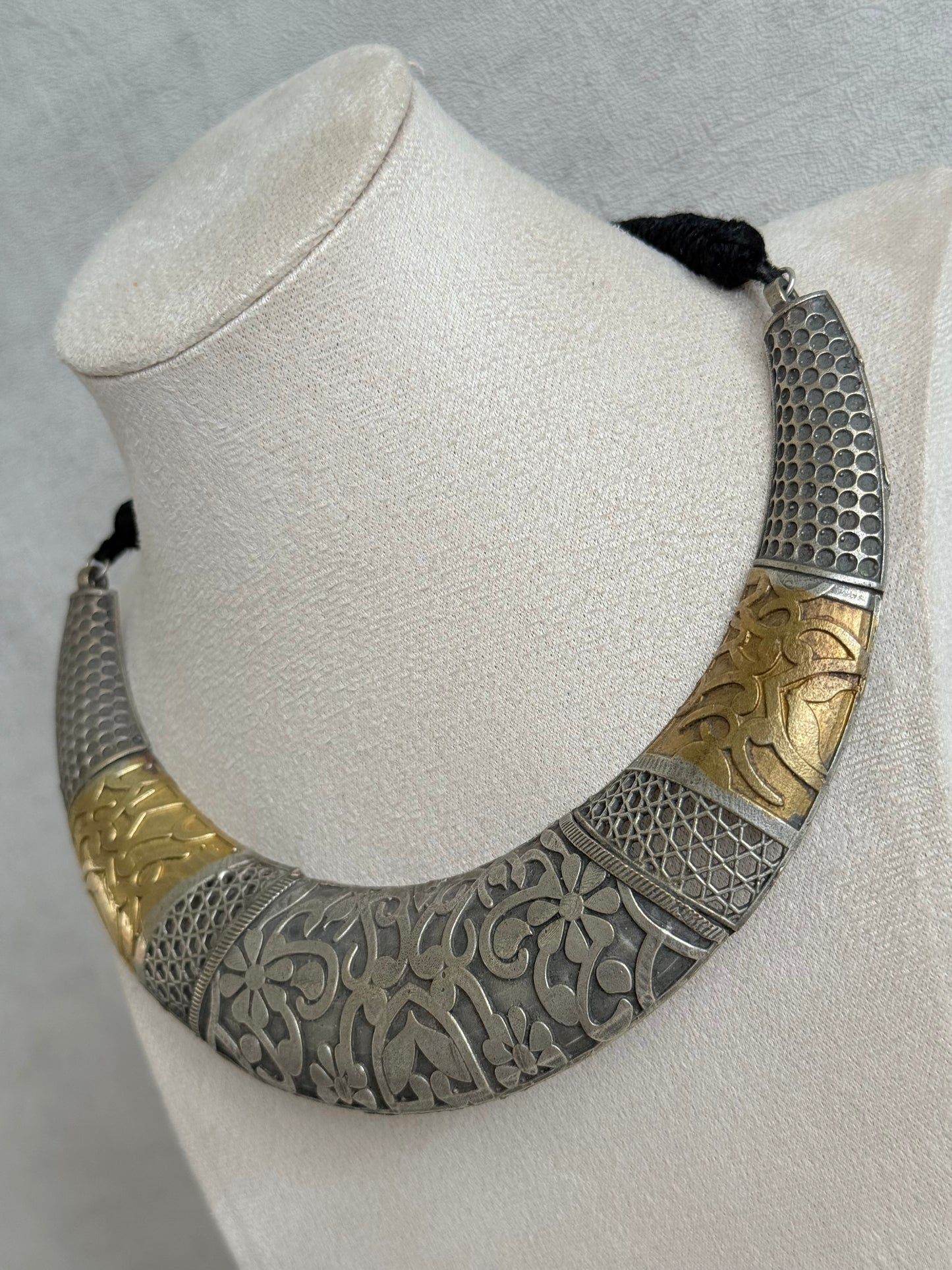 Ayura Designs Raahil Necklace Set with Earrings – Dual Tone Oxidised Statement Necklace with Floral Engraving & Cutwork Detailing