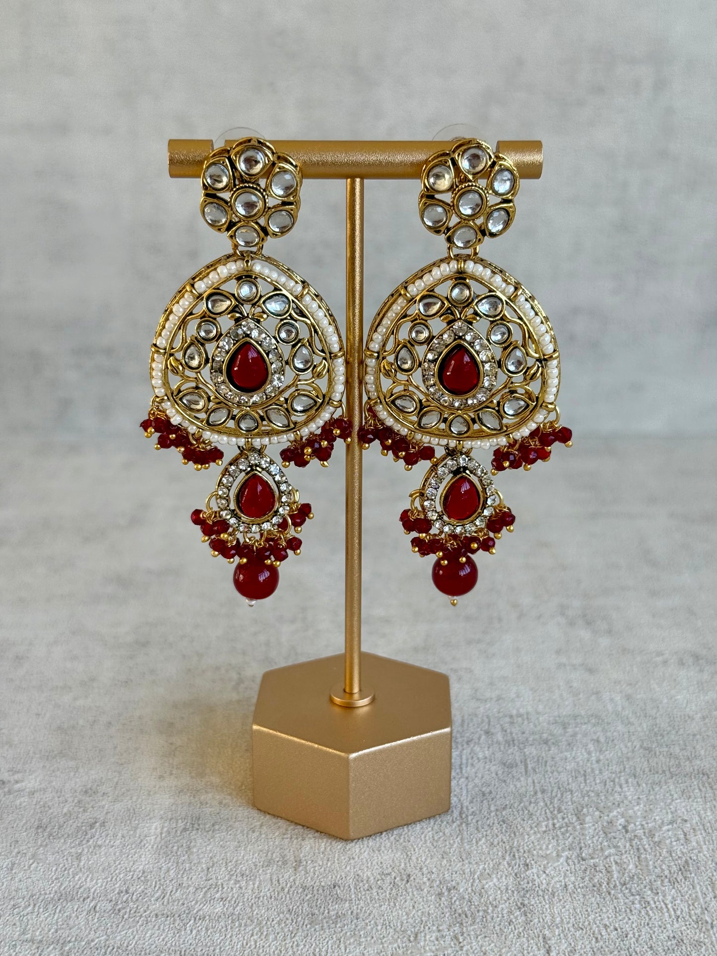 Ayura Designs Zarmeen Choker Set with Earrings & Tikka – Mirror-Cut Stones, Antique Gold Finish and Ruby Red Beads