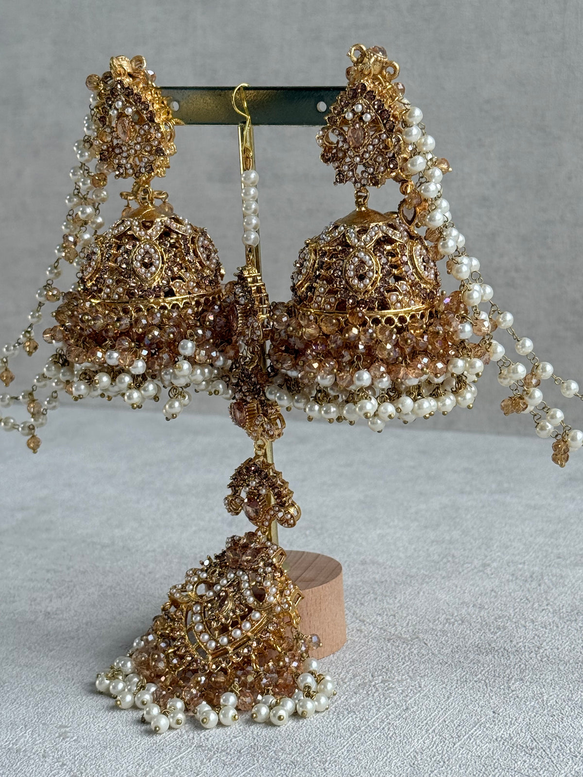 Ayura Designs Safia Tikka Set with Sahare Earrings – Champagne Gold Beads & Pearls