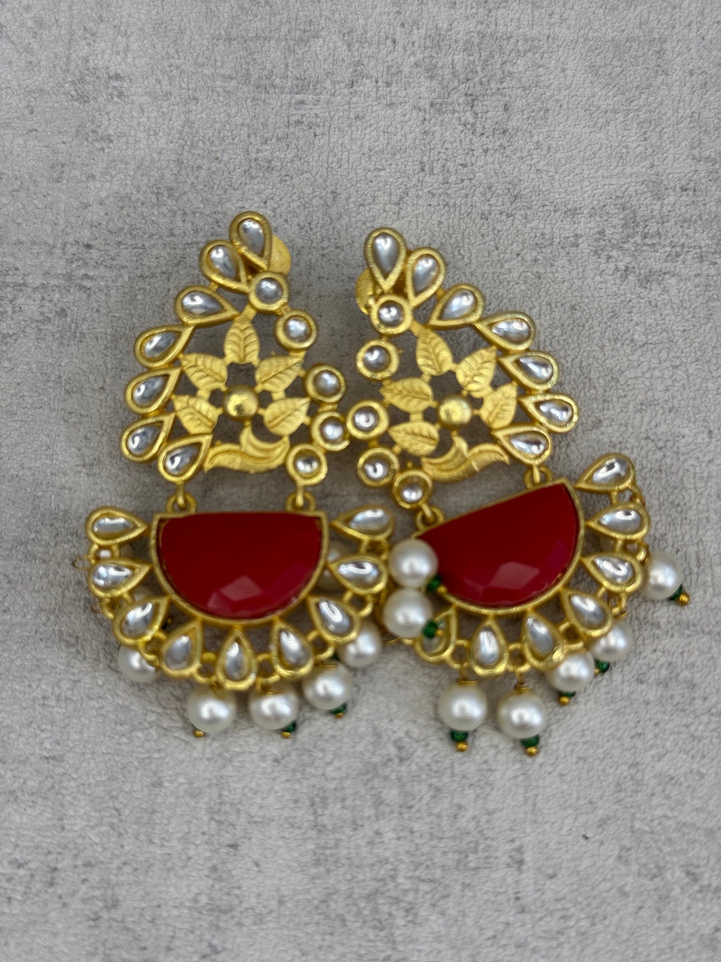 Ayura Designs Vaanya Earrings – Red Kundan & Pearl Earrings