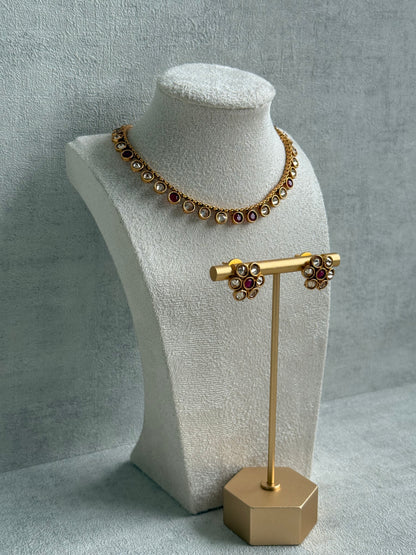 Ayura Designs Veni Set – Gold Necklace & Stud Earrings with Champagne Mirror-Cut Polki Stones
