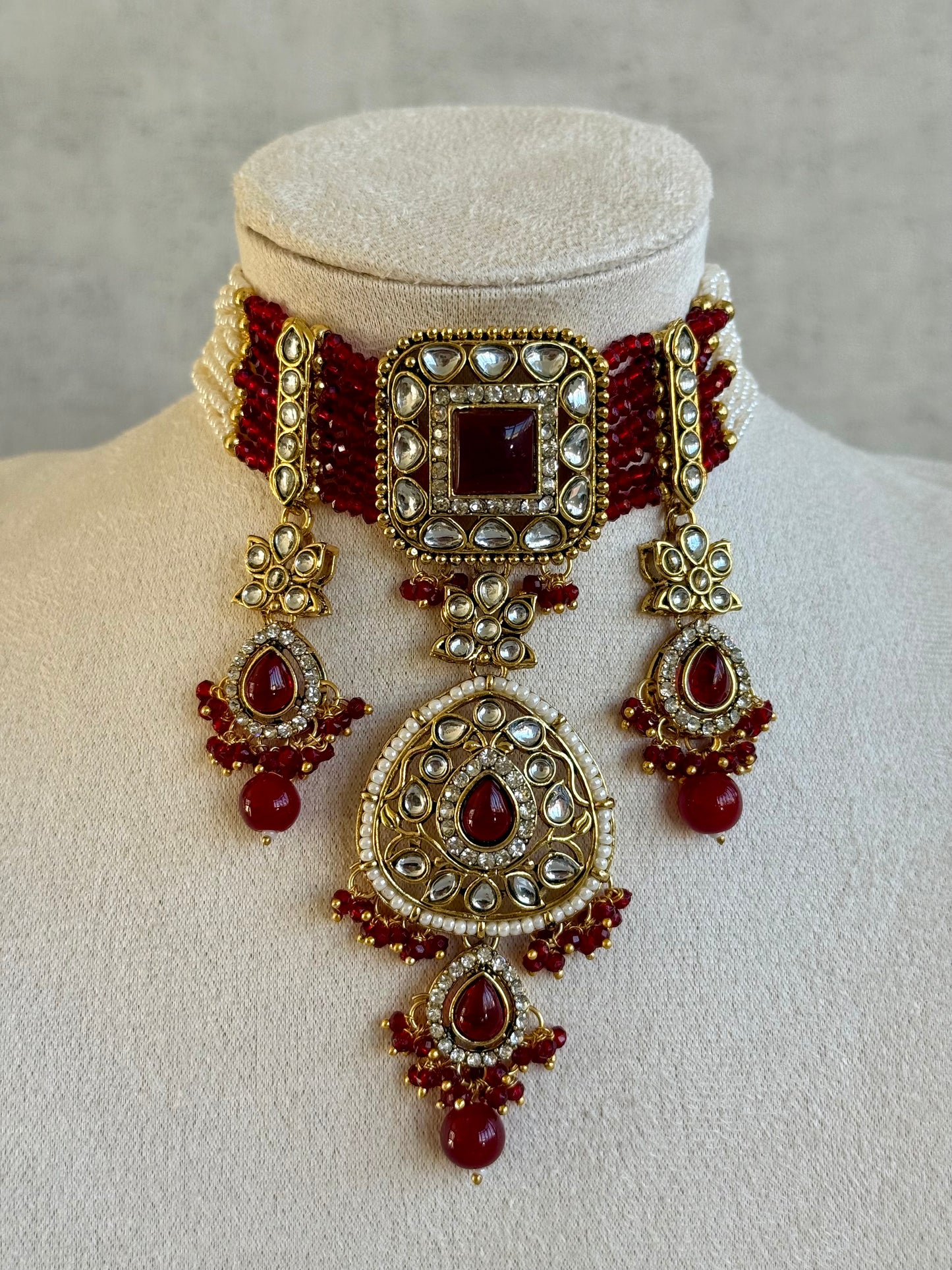 Ayura Designs Zarmeen Choker Set with Earrings & Tikka – Mirror-Cut Stones, Antique Gold Finish and Ruby Red Beads