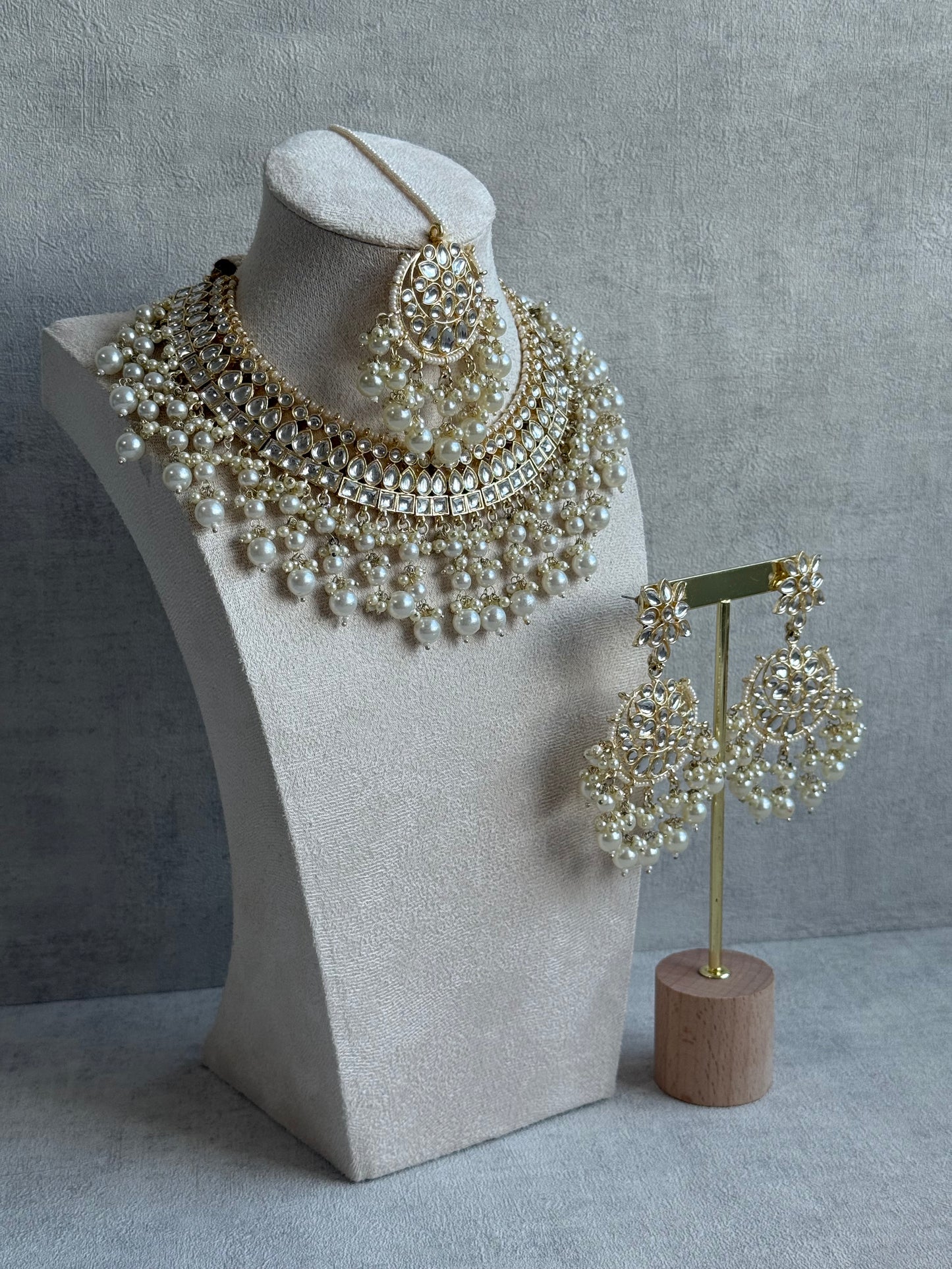 Ayura Designs Fakhra Set with Necklace, Earrings & Tikka – Mirror-Cut Stones, Pearl Detailing & Gold Finish