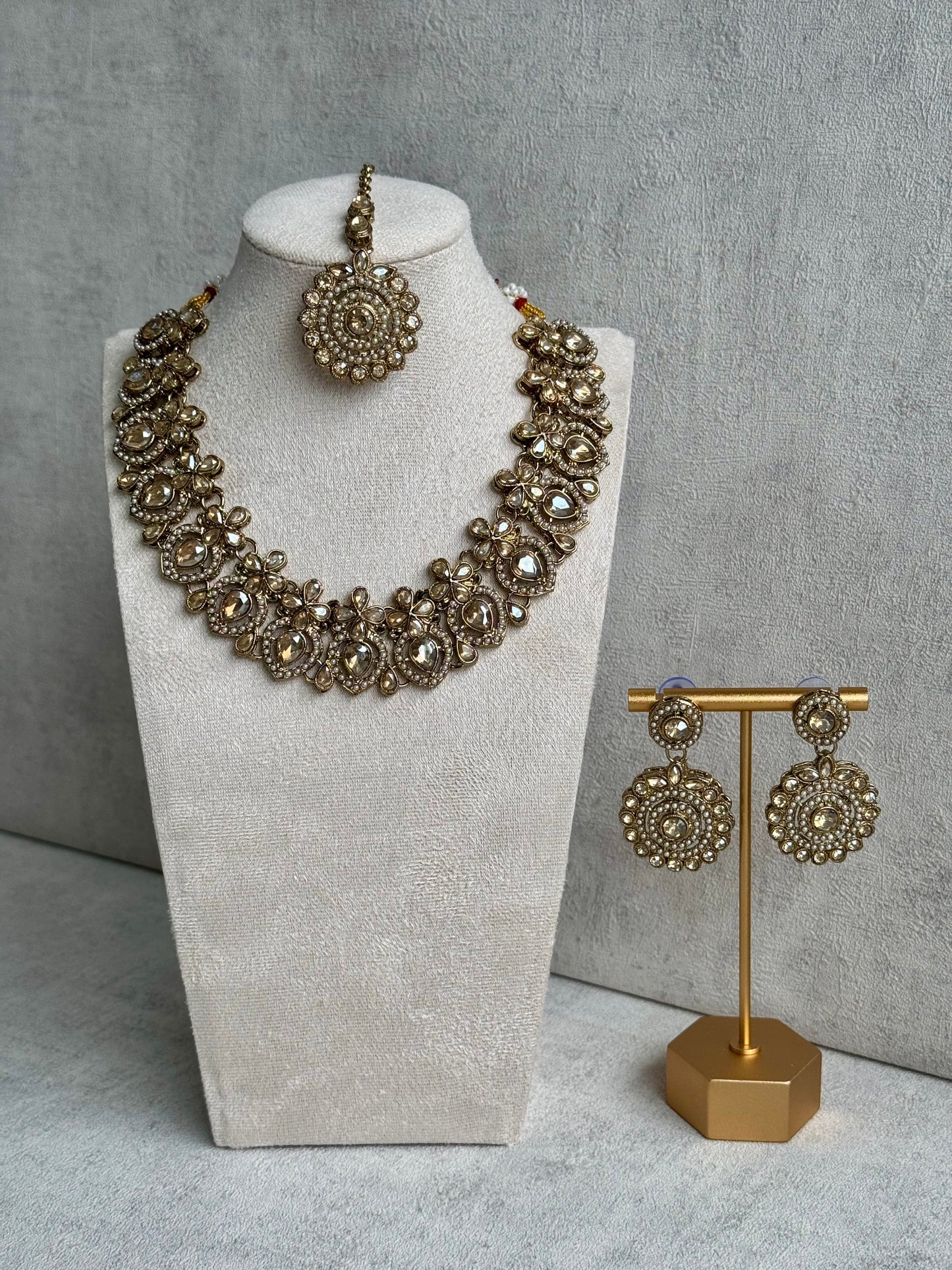 Ayura Designs Meher Set with Earrings & Tikka – Polki Elegance with Champagne-Colored Stones