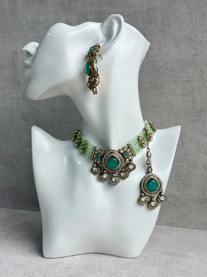 Ayura Designs Rahi Set – Mint & Pistachio Green Dual-Tone Stones with Mirror-Cut Detailing & Pearl Strands