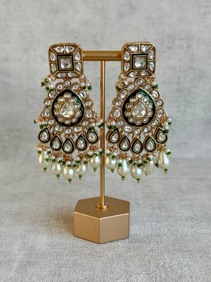 Ayura Designs Ishrat Set with Necklace, Earrings & Tikka – Kundan Detailing & Ivory Pearl Drops