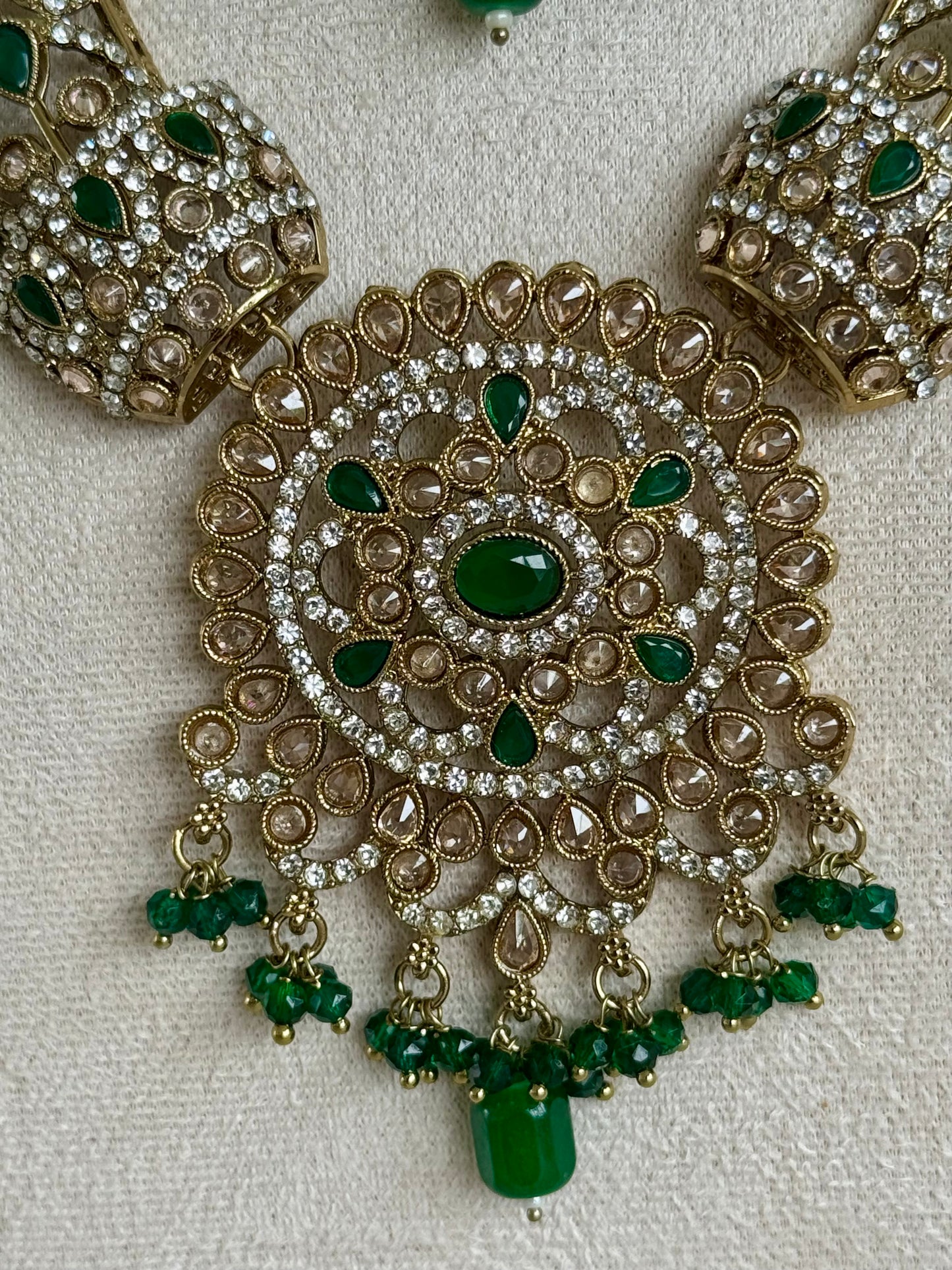 Ayura Designs Aleeza Set with Jhumkis & Tikka – Antique Finish with Champagne Polki Stones, Emerald Detailing & Beaded Drops