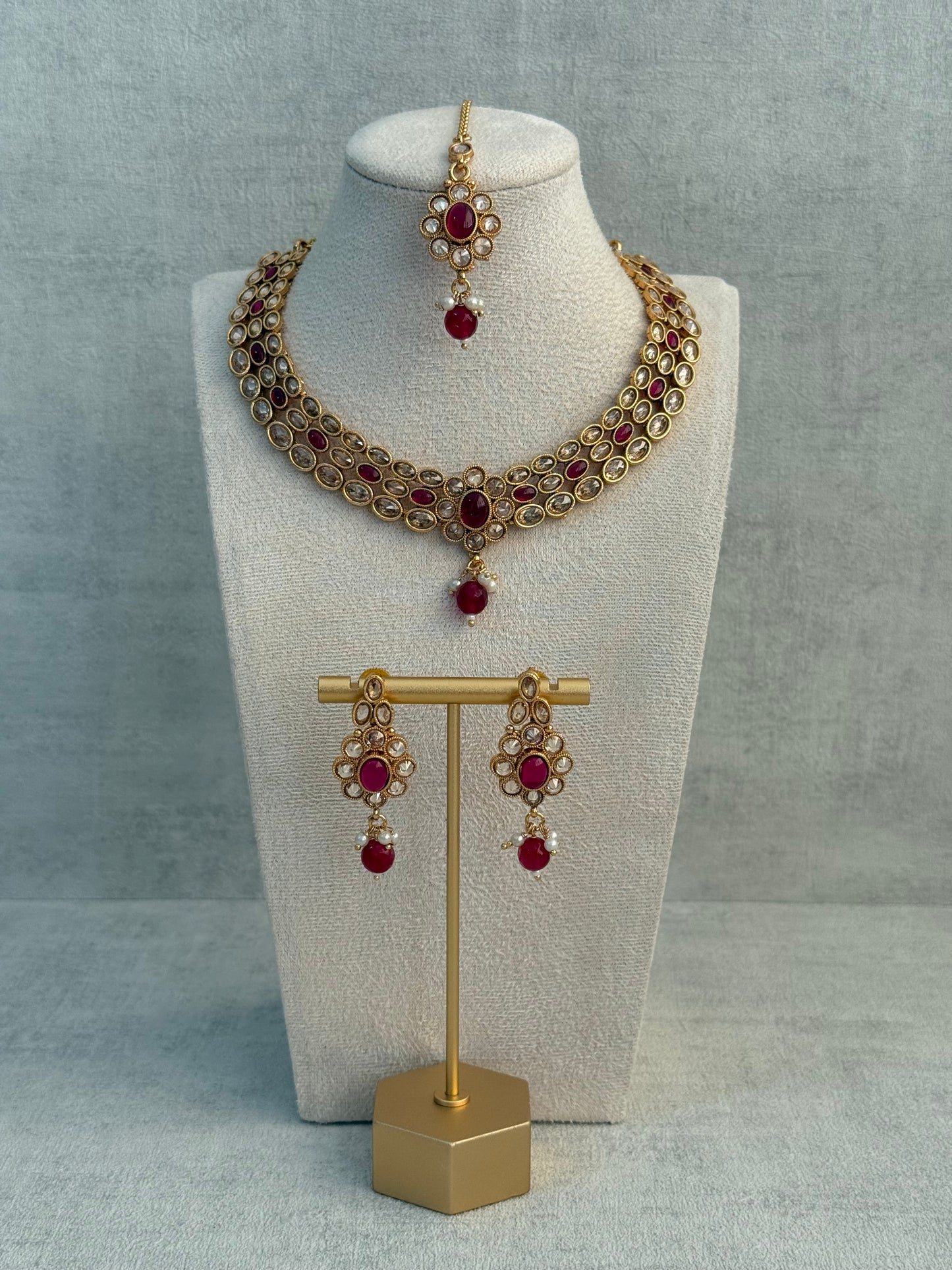 Ayura Designs Biju Set with Necklace, Earrings & Tikka – Fuchsia Pink & Ivory Pearls, Mirror-Cut Stones, Antique Gold Finish