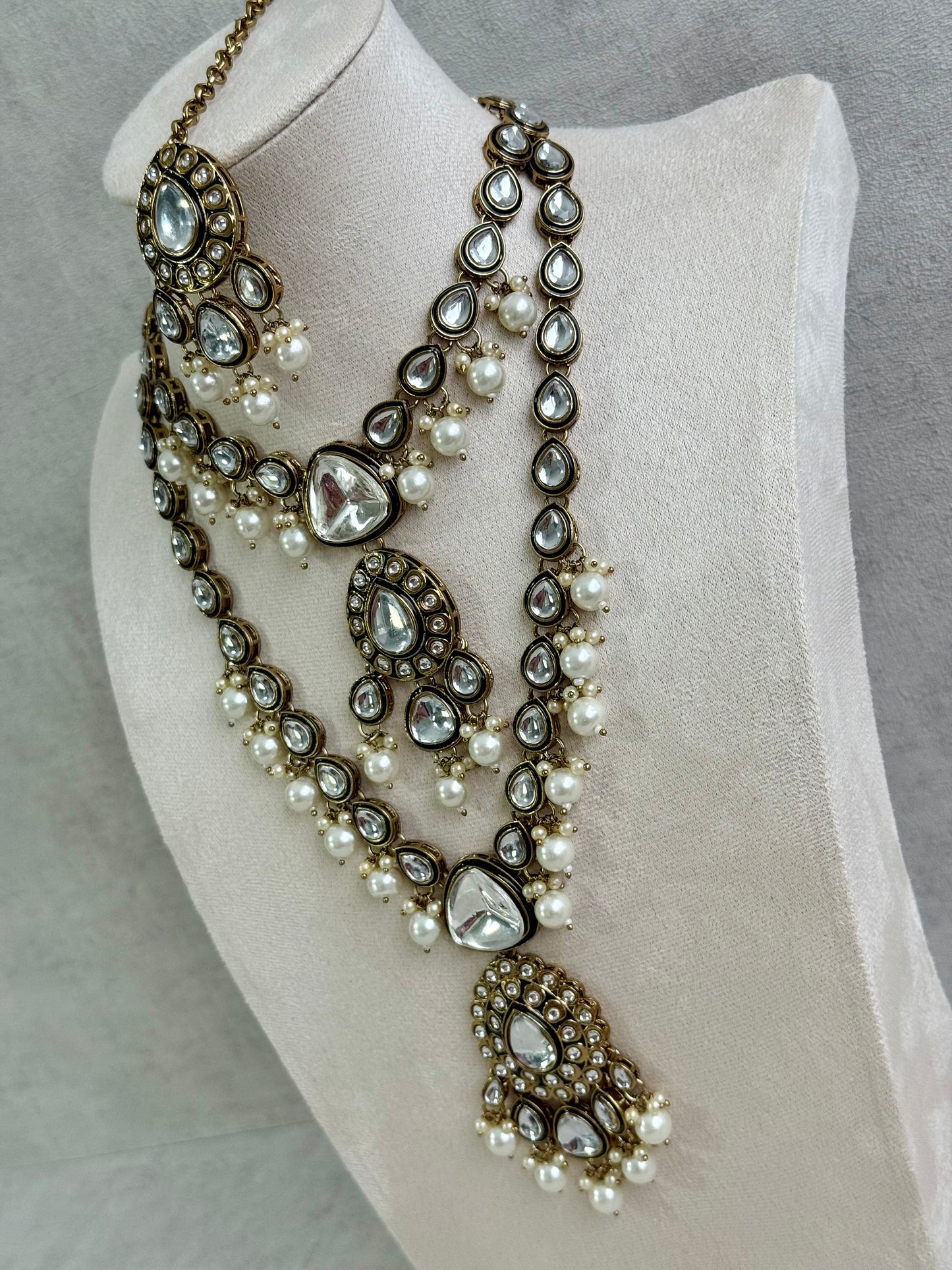 Ayura Designs Kalika Set with Necklace, Earrings, Tikka & Ring – Polki-Style Stones with Antique Green Enamel Detailing & Pearl Drops