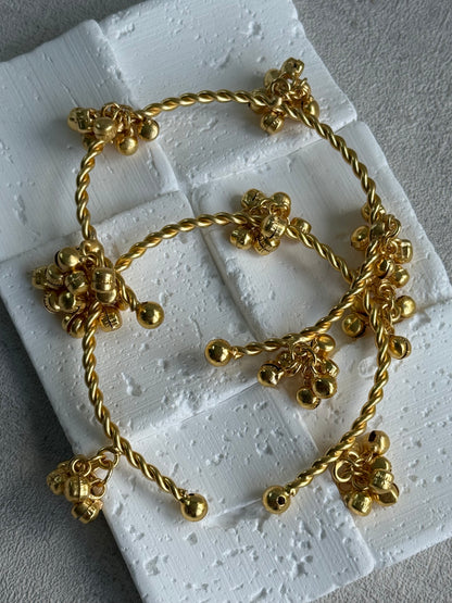 Ayura Designs Siya Adjustable Kashmiri Chudiya – Gold Tone Bangles with Ghungroo Charms (Pair)