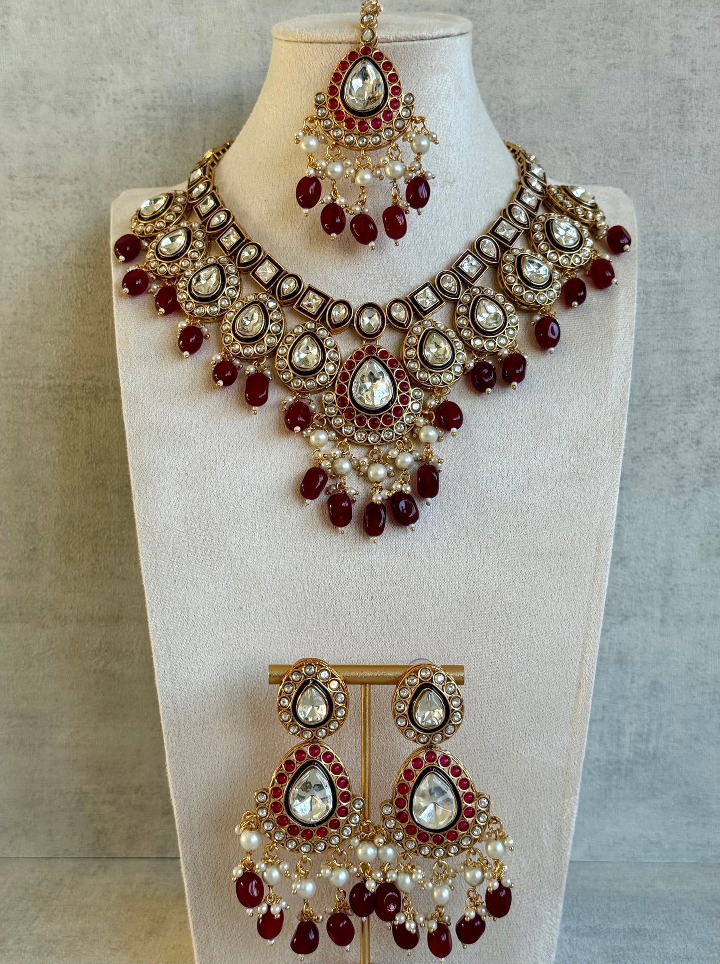 Ayura Designs Ishyat Set with Necklace, Earrings & Tikka – Kundan Detailing, Ruby Red Drops & Ivory Pearls