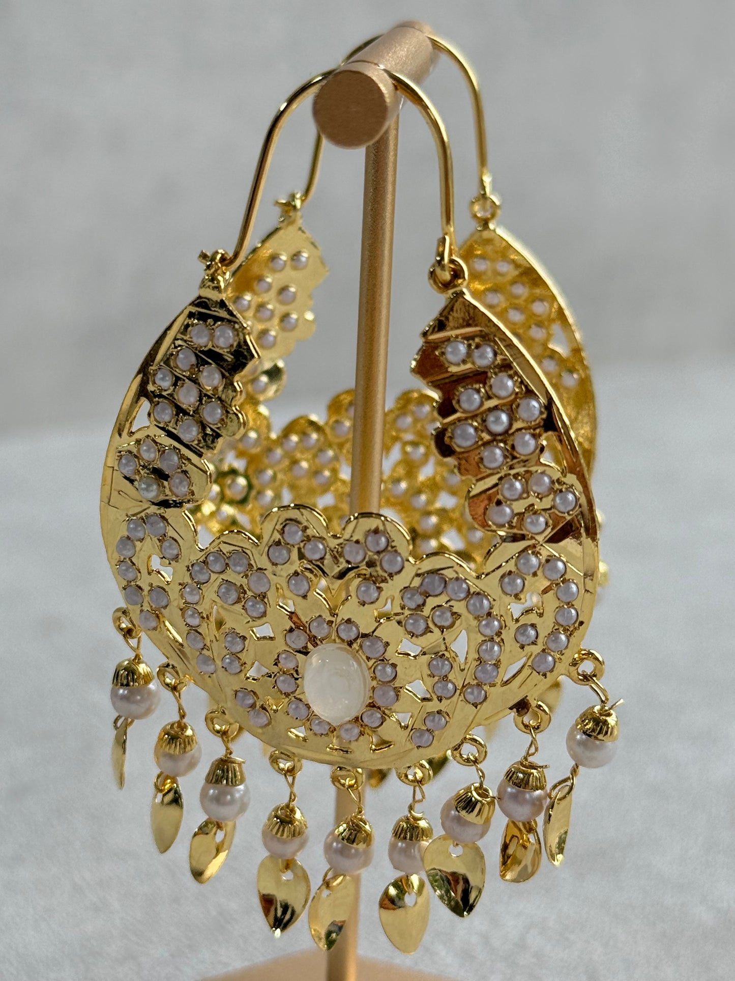 Ayura Designs Nimrat Balis – Ivory Pearls with Pippal Patti & Gold Finish