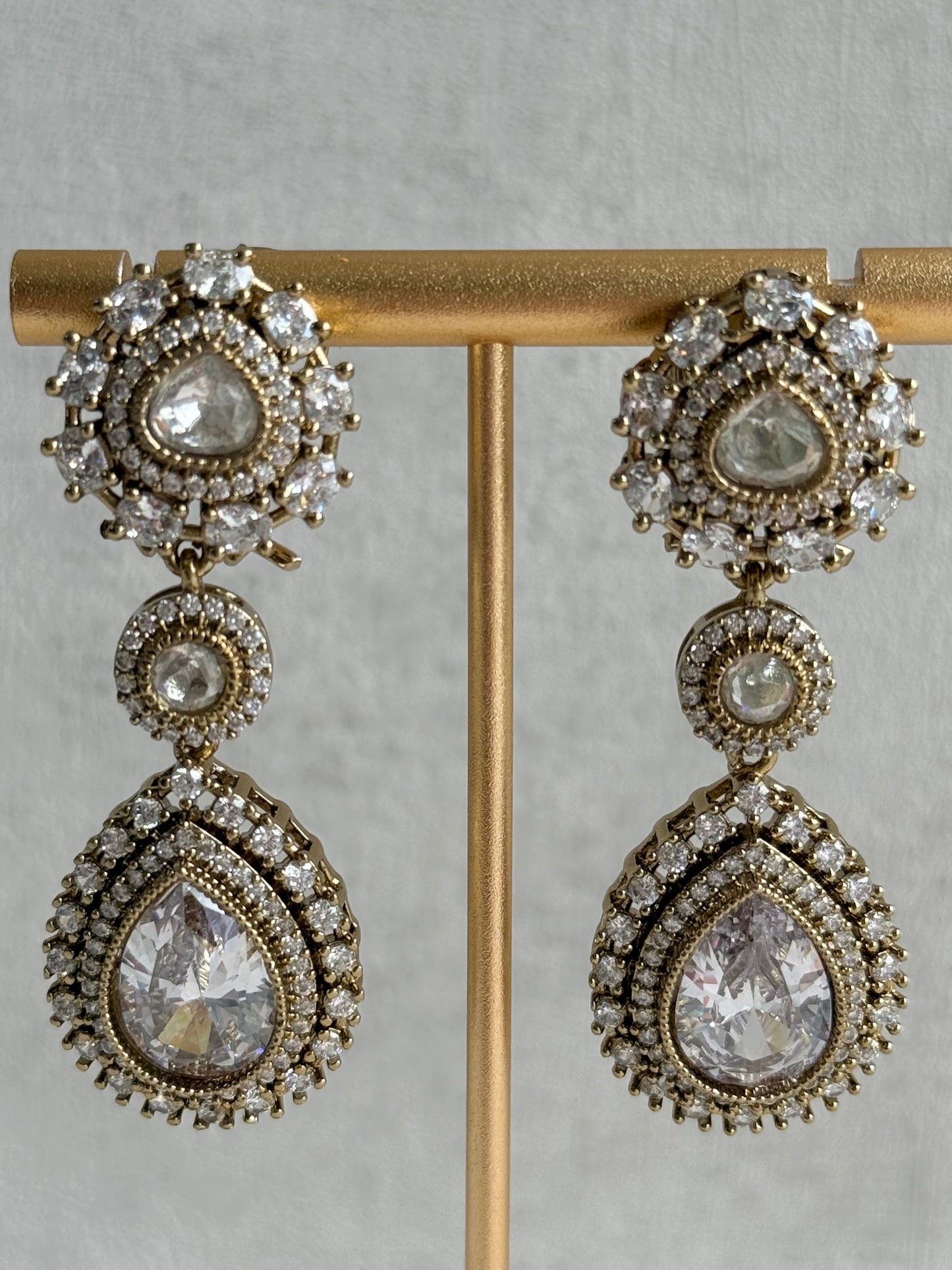 Ayura Designs Ahana Necklace Set with Earrings – Crystal Teardrop Stones & Moissanite Detailing
