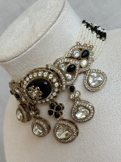 Ayura Designs Myra Choker Set with Earrings & Tikka – Black Kundan & Pearl Detailing