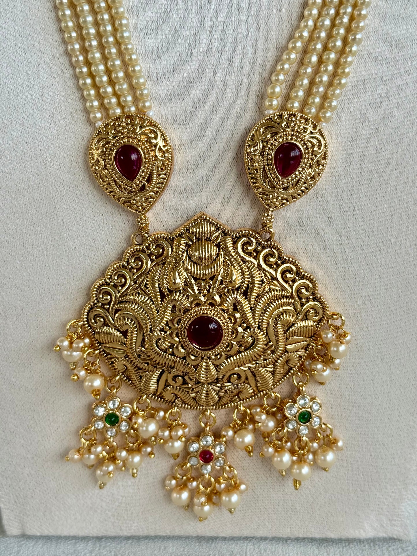Ayura Designs Maharani Bridal Set with Choker, Haar, Earrings & Tikka – Antique Gold with Pink Stones & Pearl Detailing