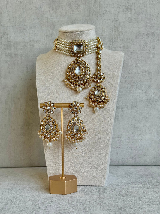 Ayura Designs Nargis Choker Set with Tikka & Earrings – Ivory Pearls, Mirror-Cut Kundan & Pearl Detailing