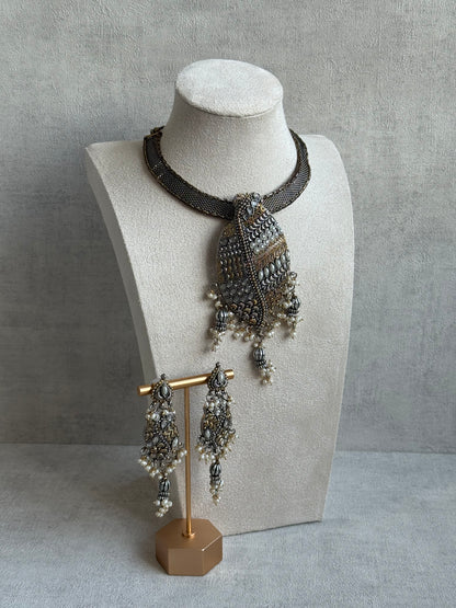 Ayura Designs Sheeba Set with Earrings – Silver & Gold Leaf Pendant, Mirror-Cut Stones & Pearl Detailing